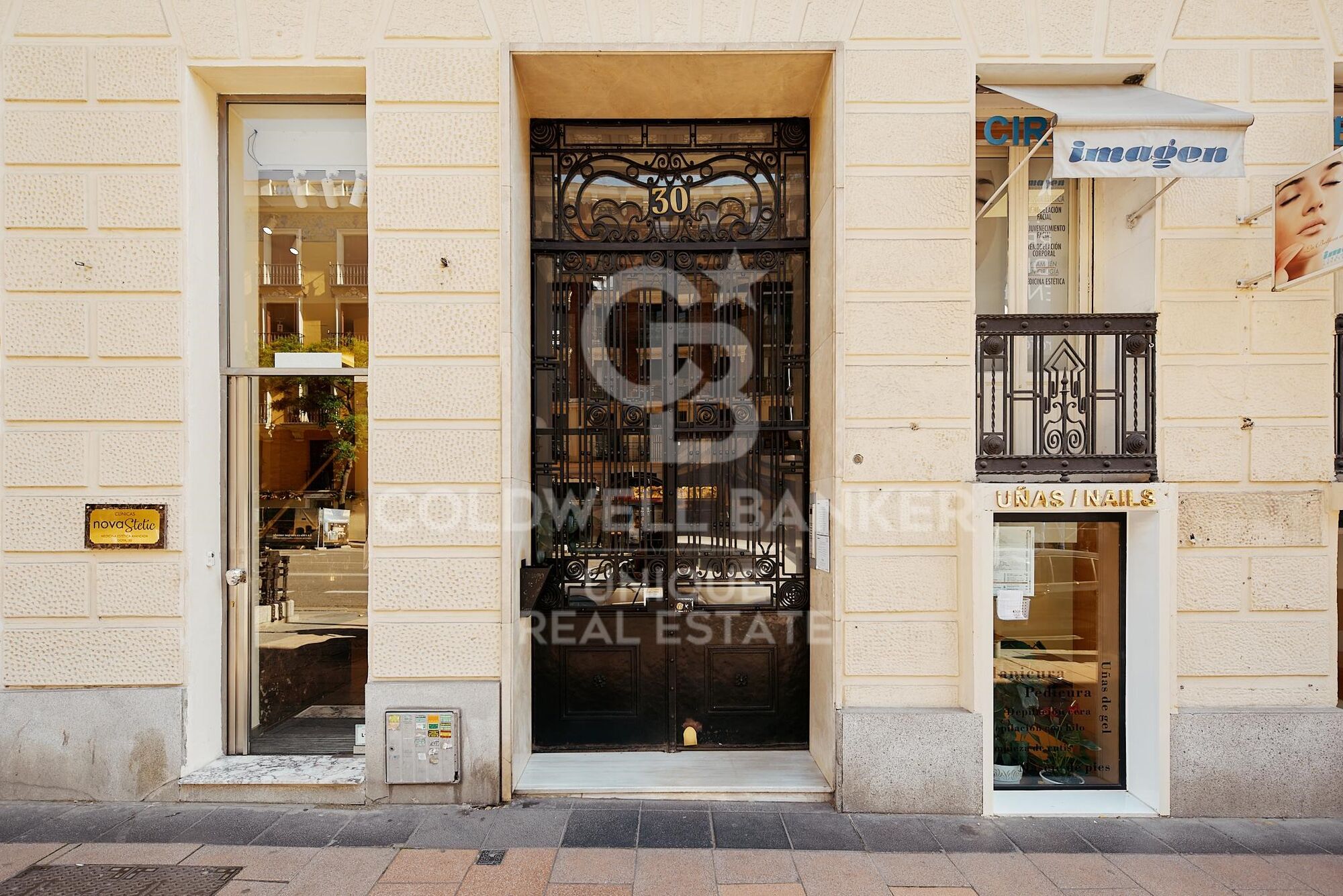 Piso a estrenar de 3 habitaciones en Goya, Madrid