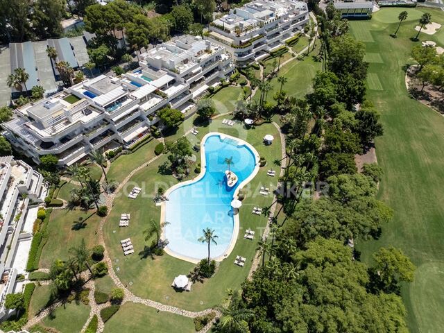 Beautiful 2-bedroom apartment in gated community - Nueva Andalucía, Marbella