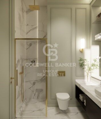 Brand new 3-bedroom, 4-balcony flat in Malasaña, Madrid