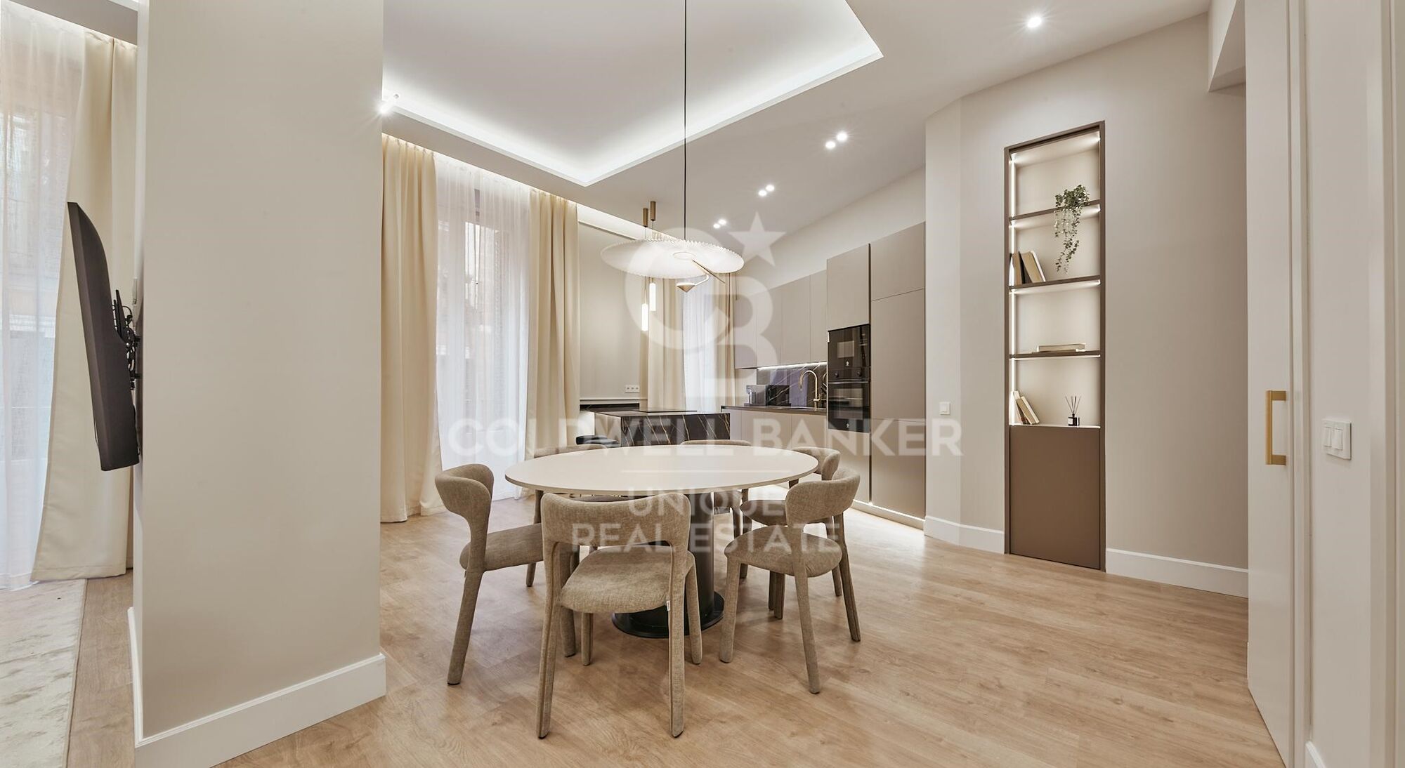 Piso de 3 habitaciones y 4 balcones a estrenar en Malasaña, en Madrid