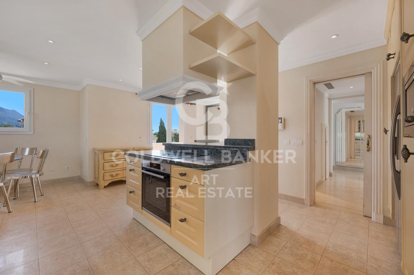 Élégant penthouse en duplex à Las Alamandas, Nueva Andalucía, Marbella
