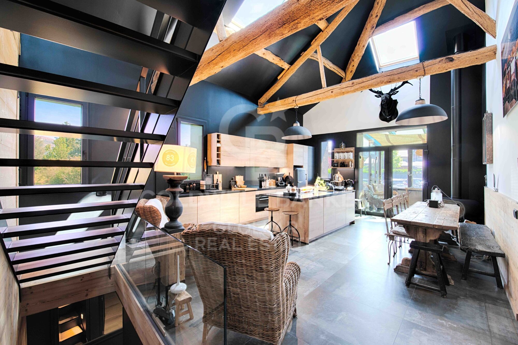 Casa de pueblo con encanto rústico y moderno en Caldégas