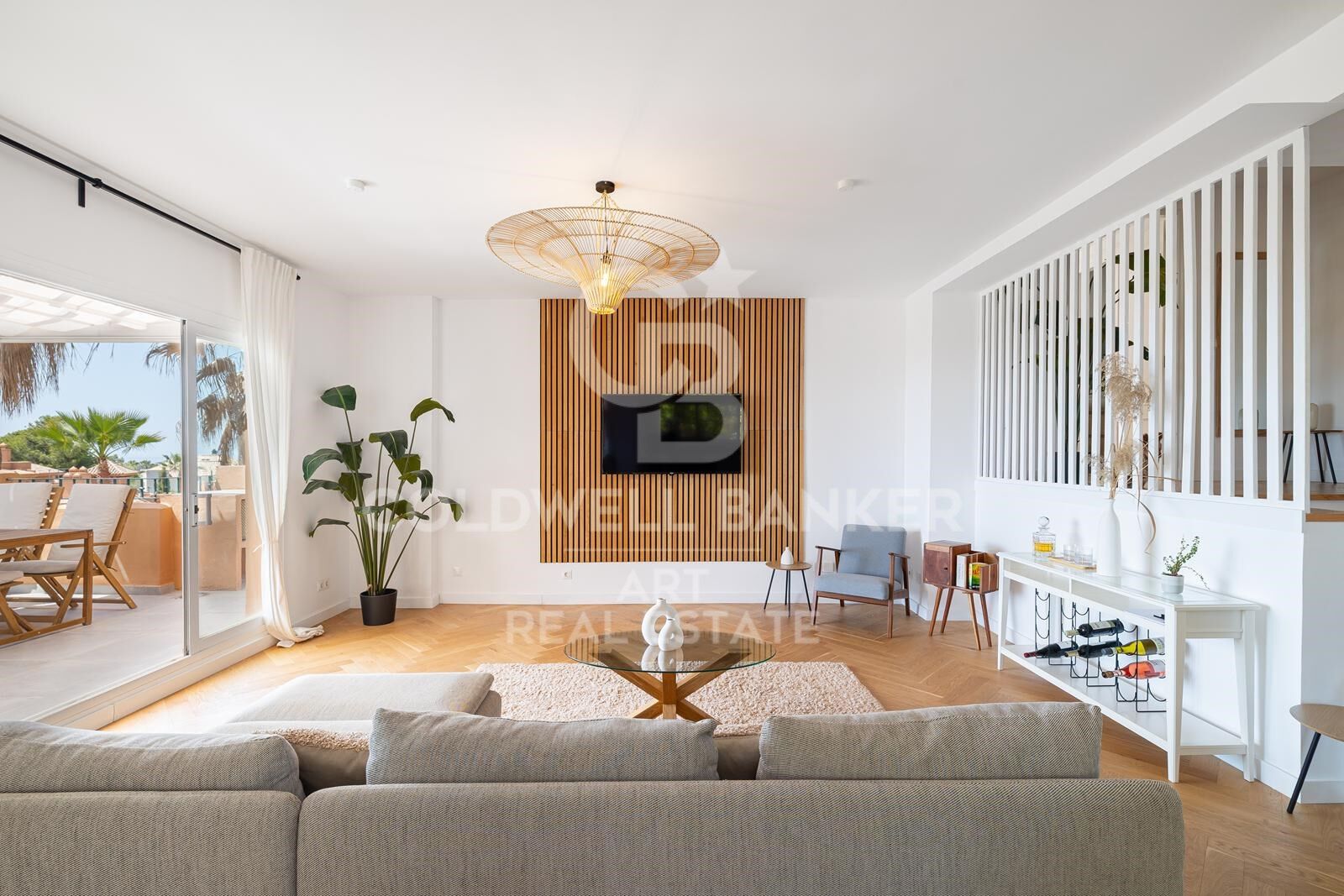Elegantes Penthouse mit Panoramameerblick in Nueva Andalucía, Marbella