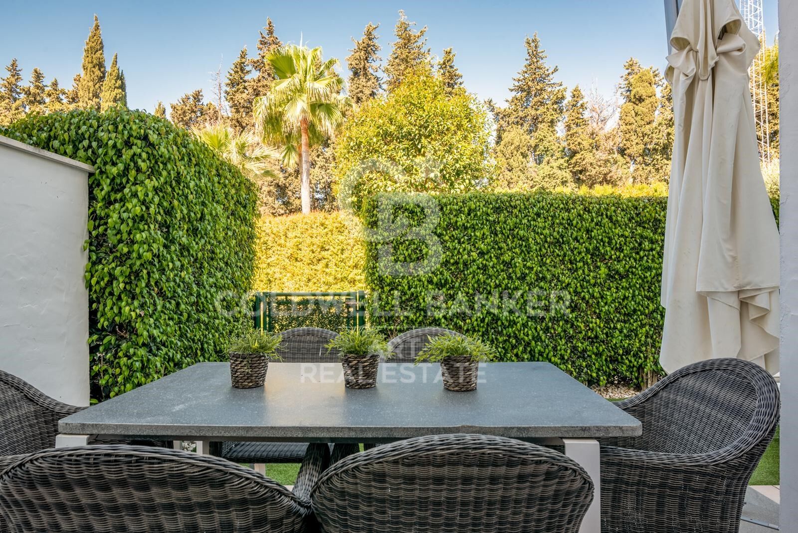 Modern townhouse walking distance to Puerto Banús, Marbella