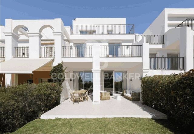 Superbe maison de ville avec vue sur la mer à La Quinta, Benahavís