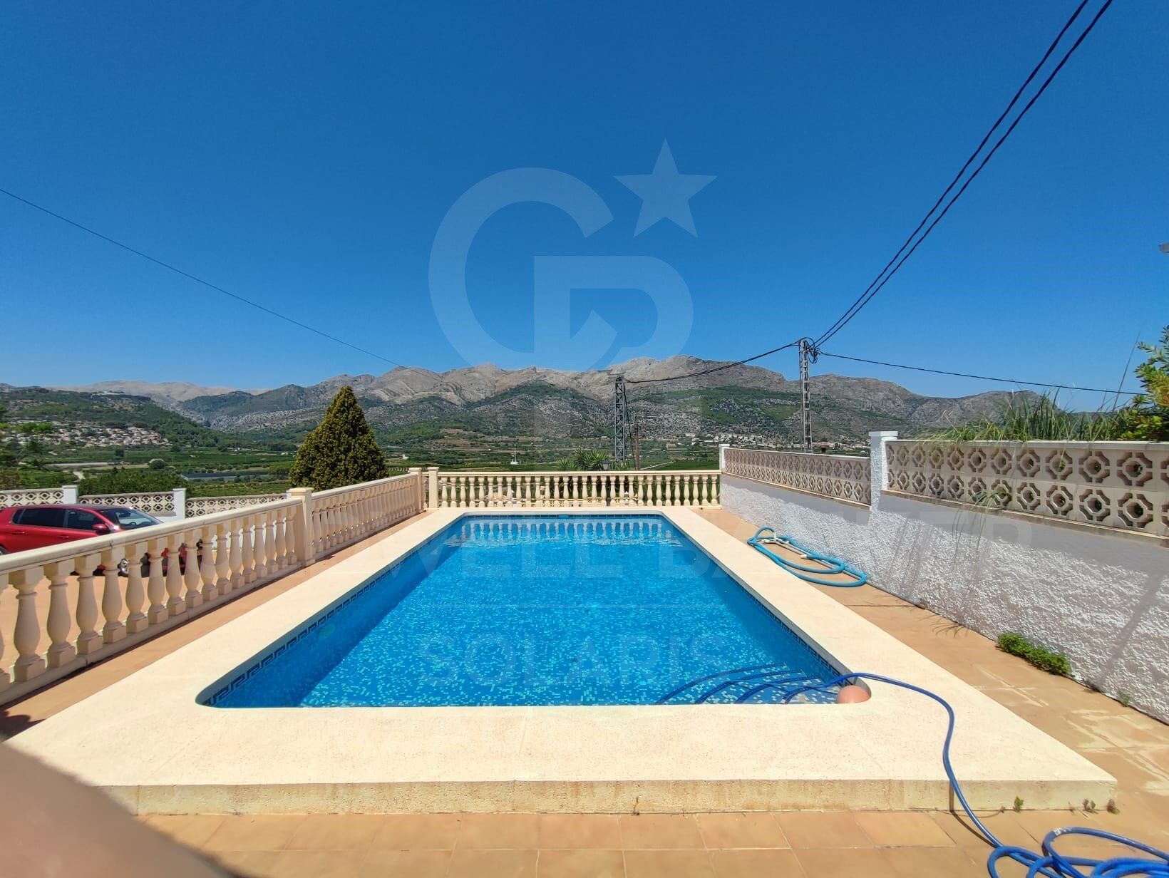 Exclusiva finca en Orba con vistas al mar y a la montaña