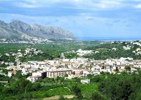 Exclusive finca in Orba with sea and mountain views