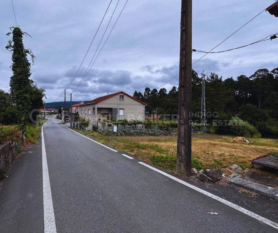 Terreno edificable en Dena - Oportunidad única cerca de Sanxenxo