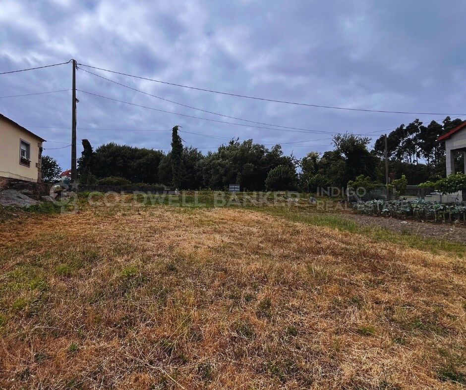 Terreno edificable en Dena - Oportunidad única cerca de Sanxenxo