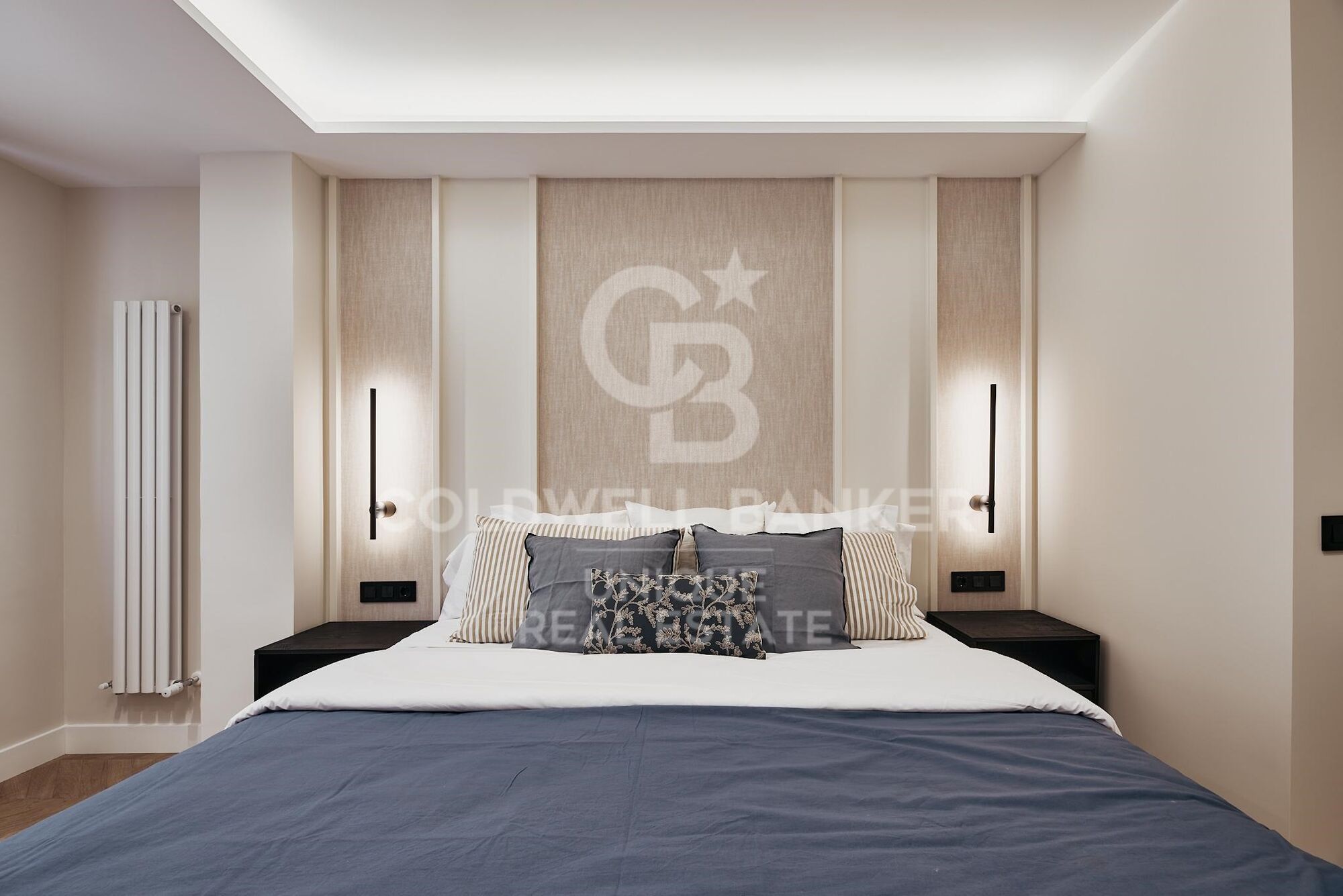 Brand new exterior flat with terrace and balcony in Trafalgar, Madrid