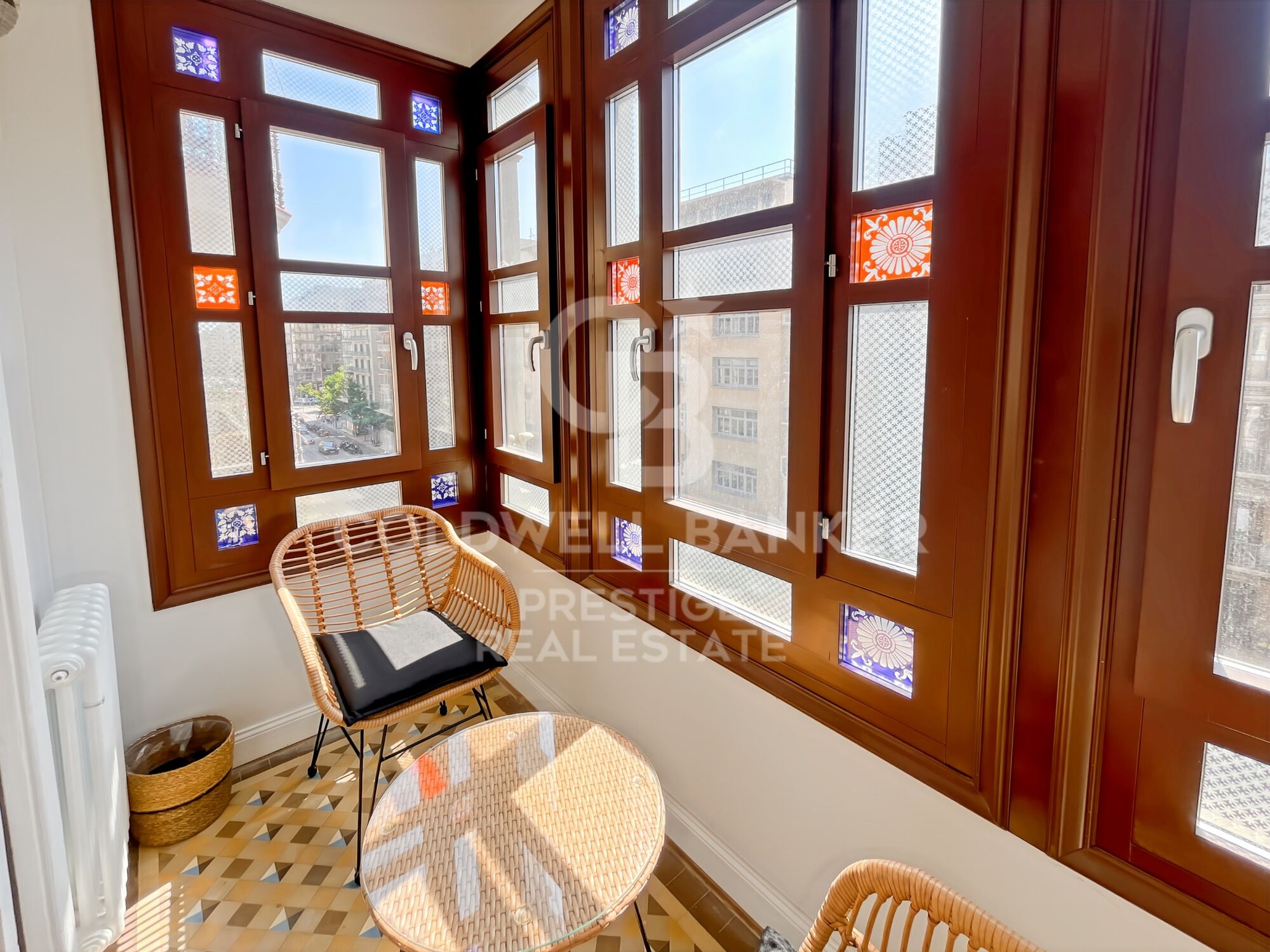 Appartement rénové à vendre dans l'Eixample Derecho avec terrasse,Barcelona