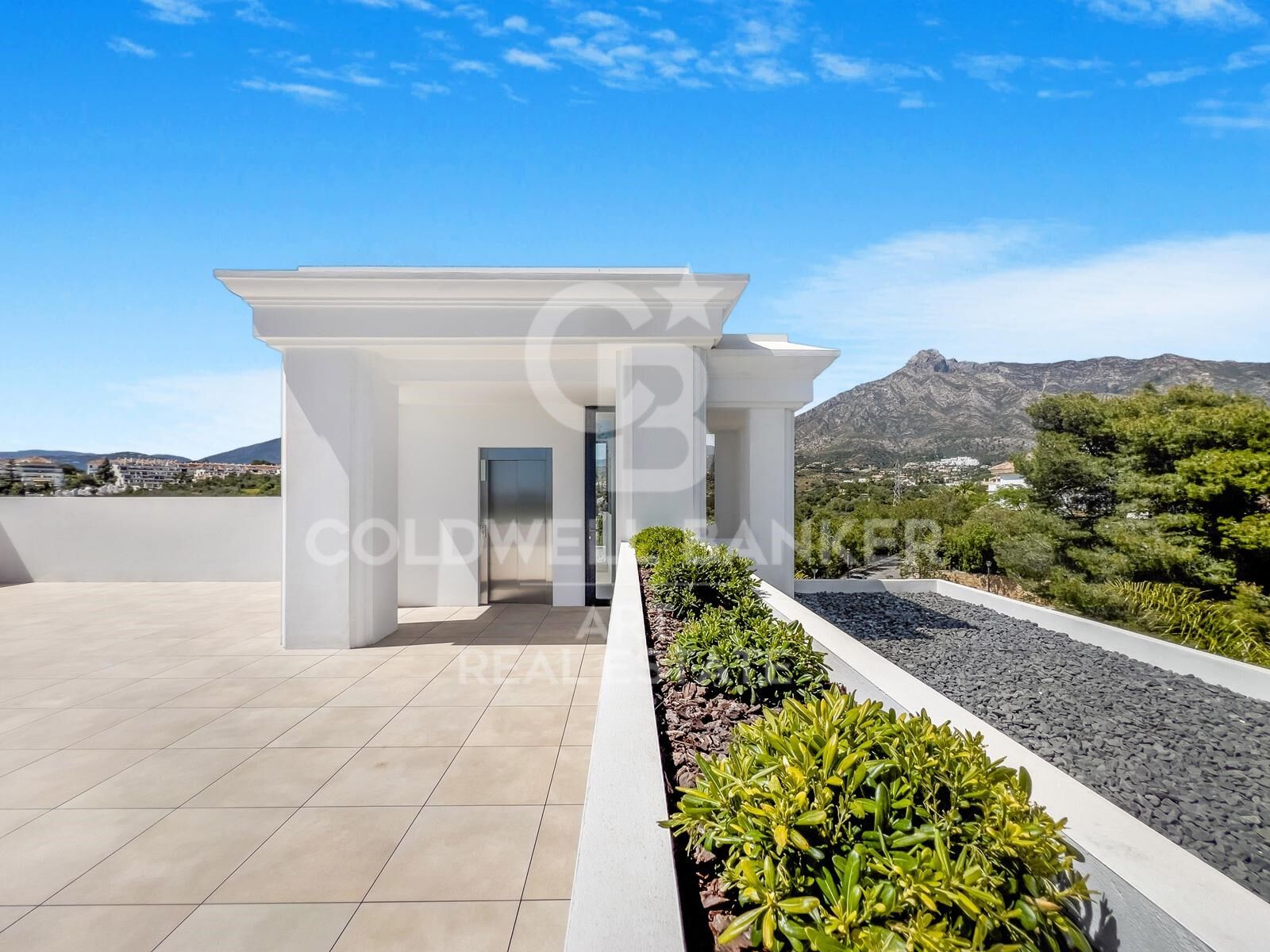 Fantastic villas in Lomas de Marbella Club