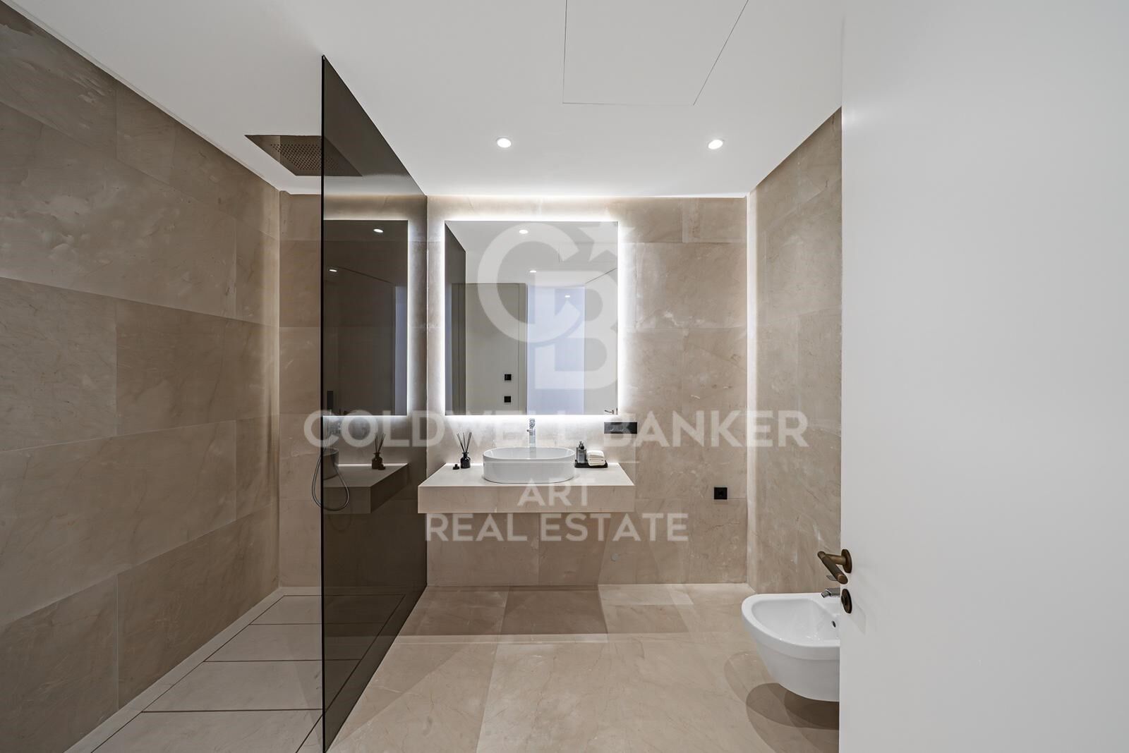 Fantastic villas in Lomas de Marbella Club