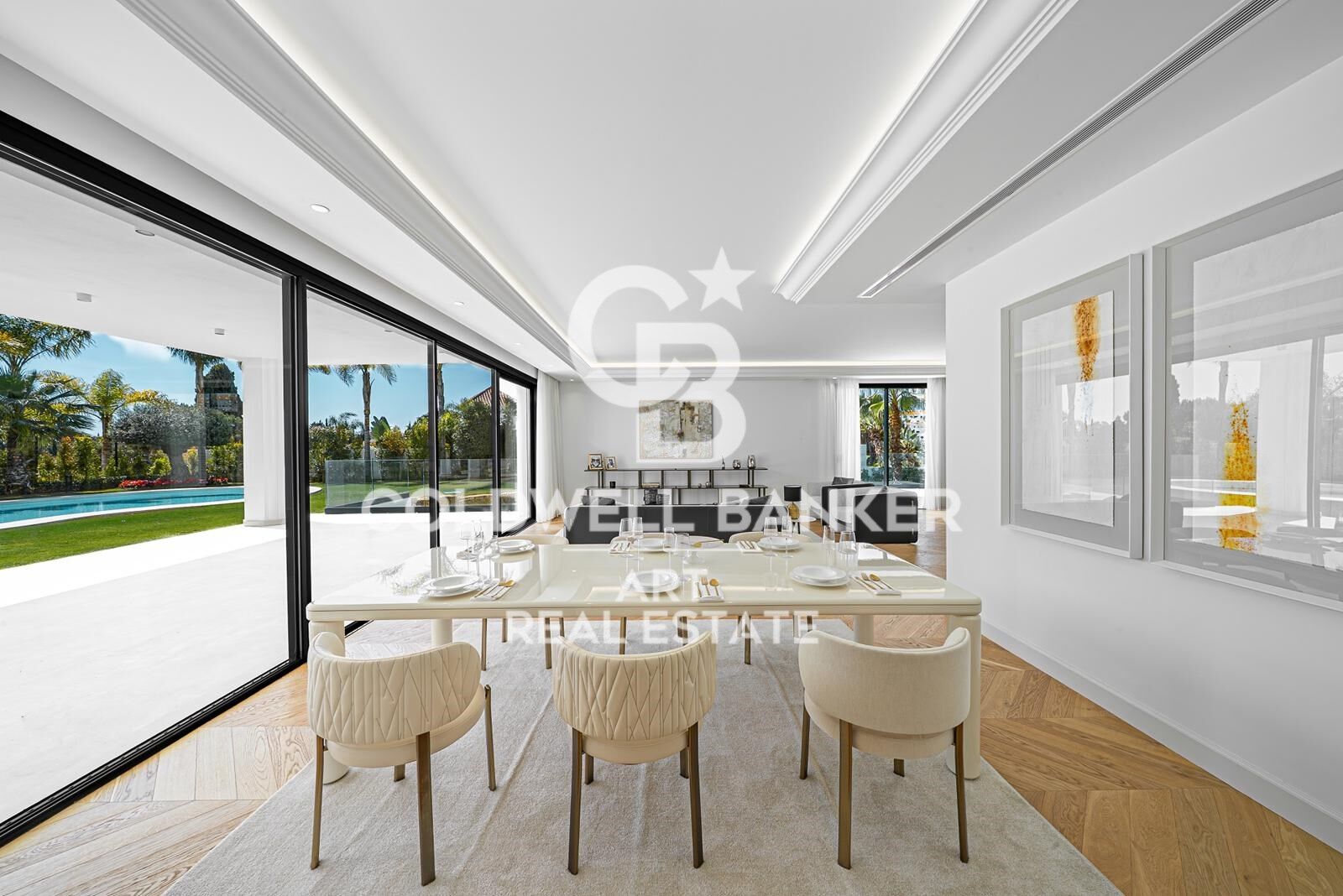 Fantastic villas in Lomas de Marbella Club
