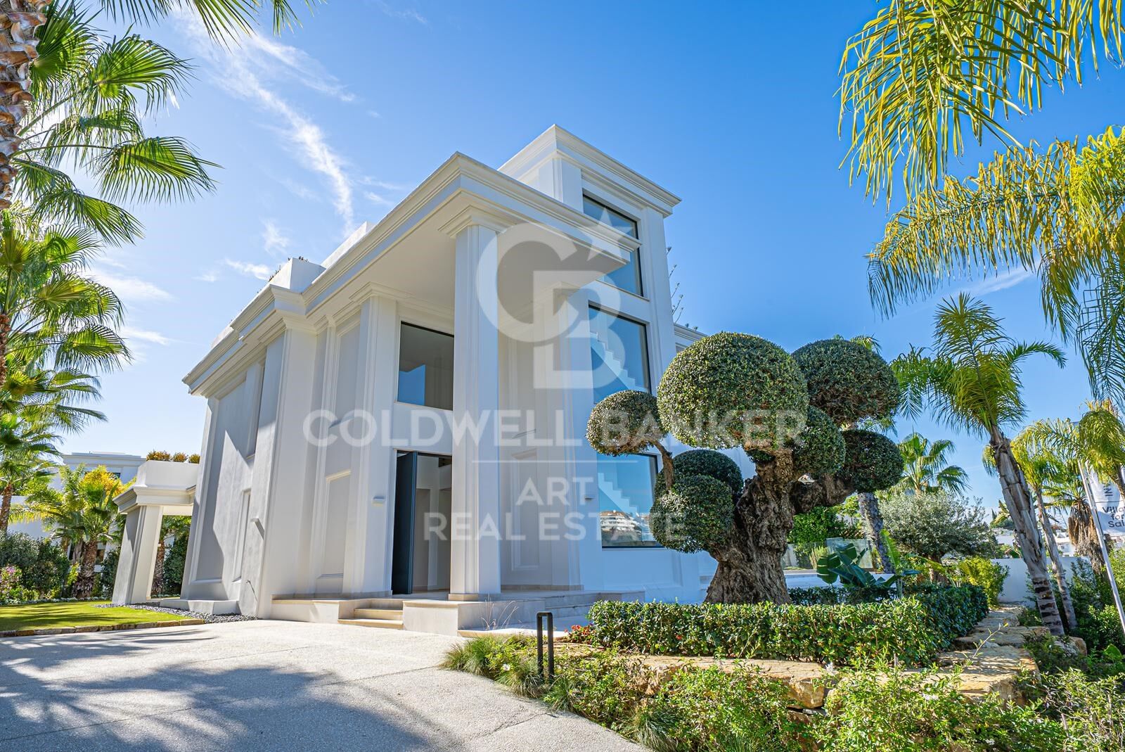 Fantásticas villas en Lomas de Marbella Club