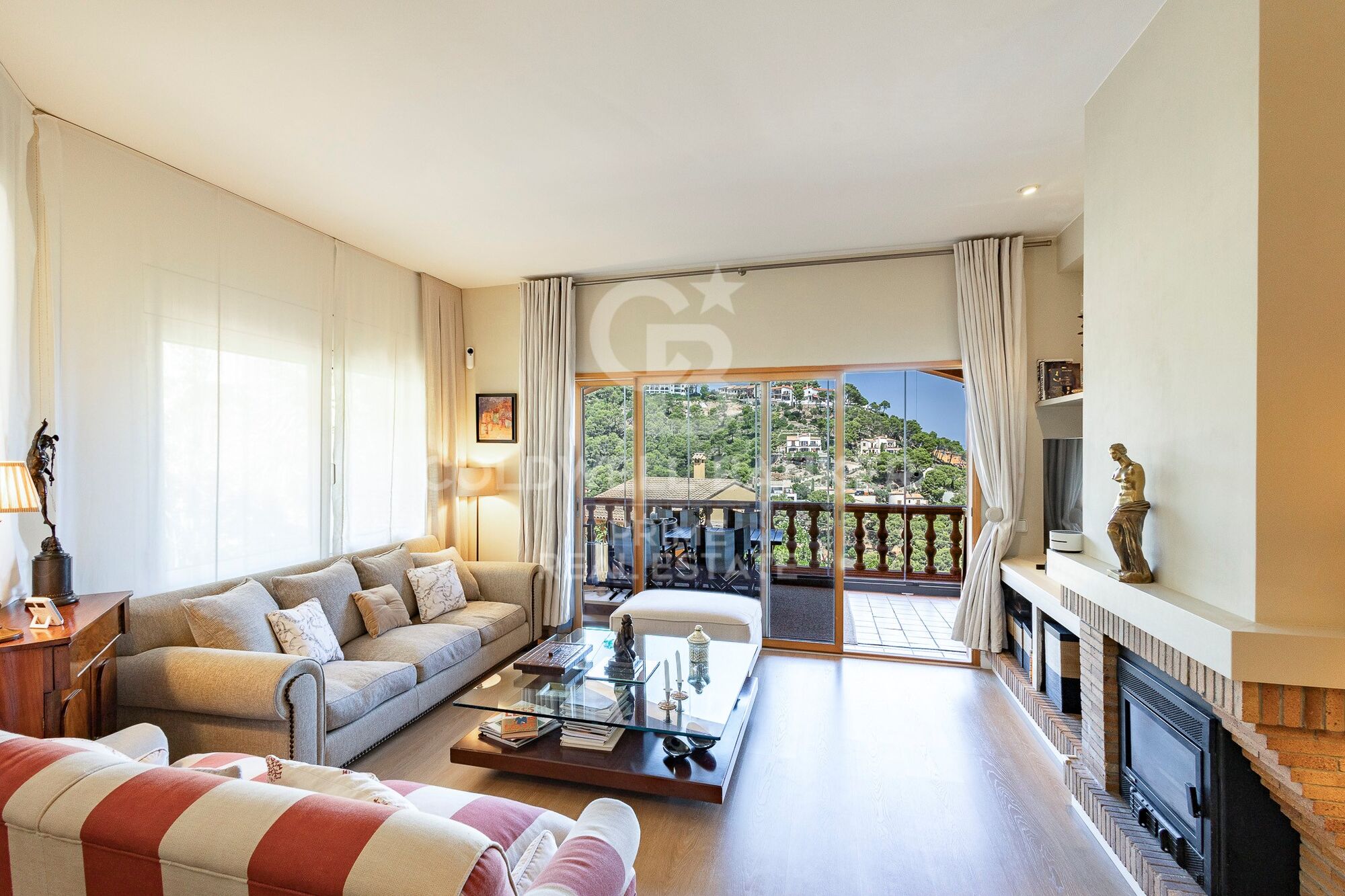 Chalet con vistas al mar y zona comunitaria Begur