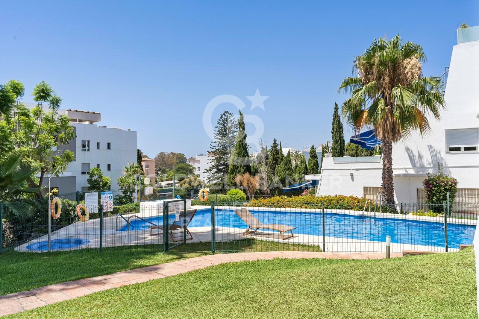 Elegant 3-Bedroom Apartment Just Steps from Puerto Banús