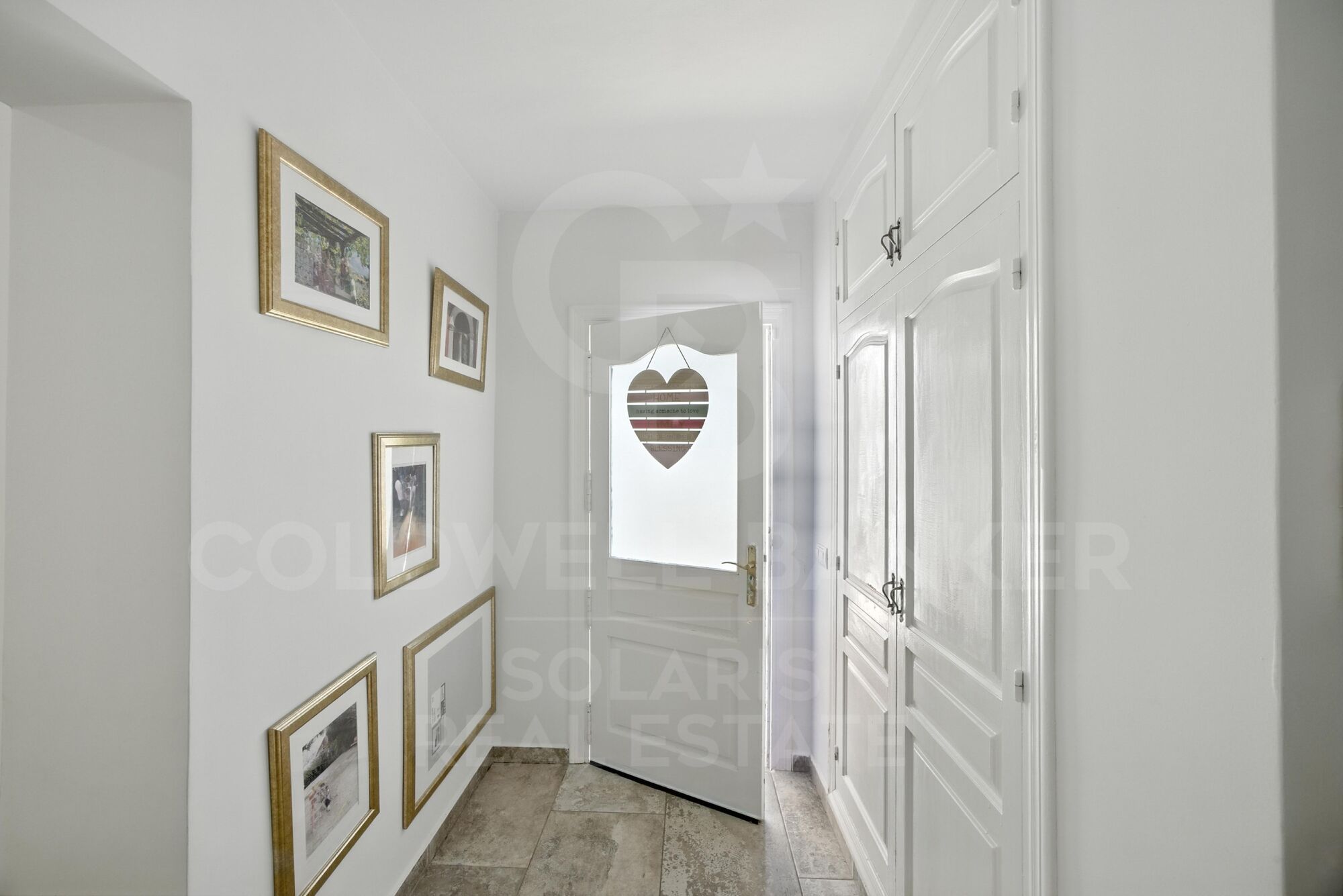 Spacious Renovated Villa with Separate Apartment, Pool, Solar Power & Fruit Garden