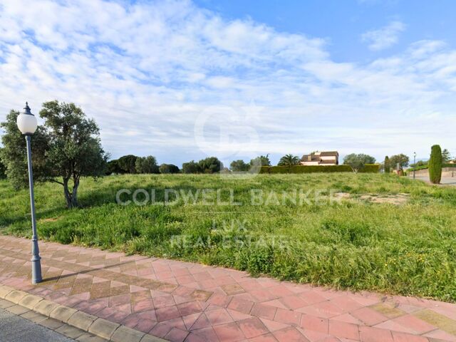 Plot for sale in Golf de Peralada