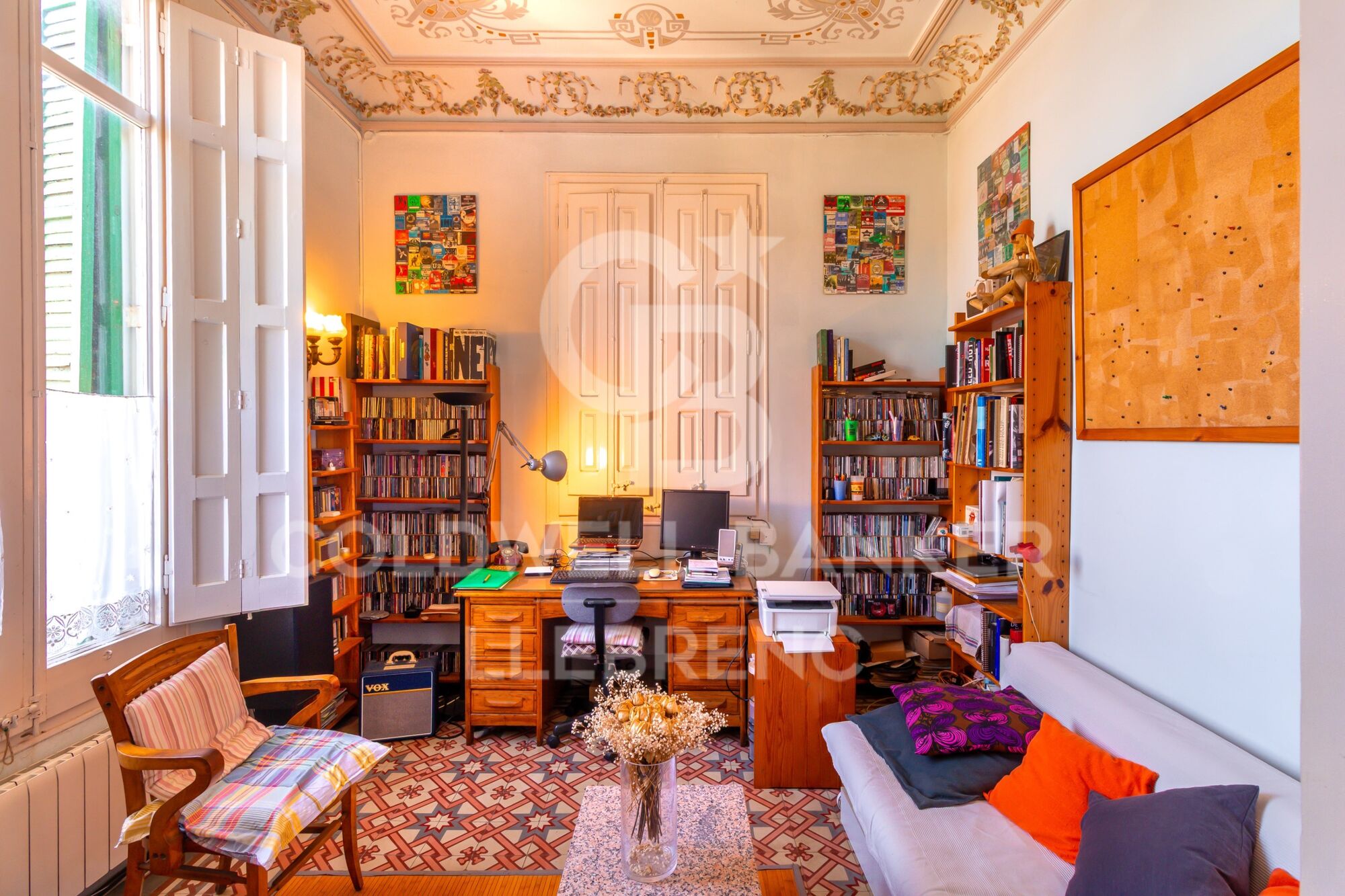 Modernist villa for sale in the Tibidabo neighbourhood