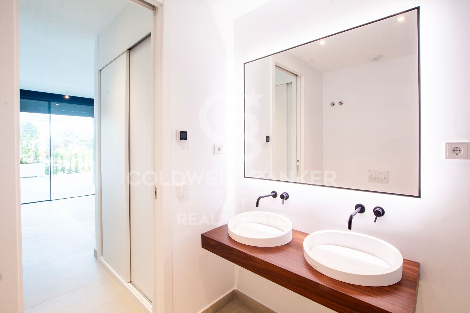 Maison unique de style villa dans l'un des quartiers les plus exclusifs de Marbella, Cabopino