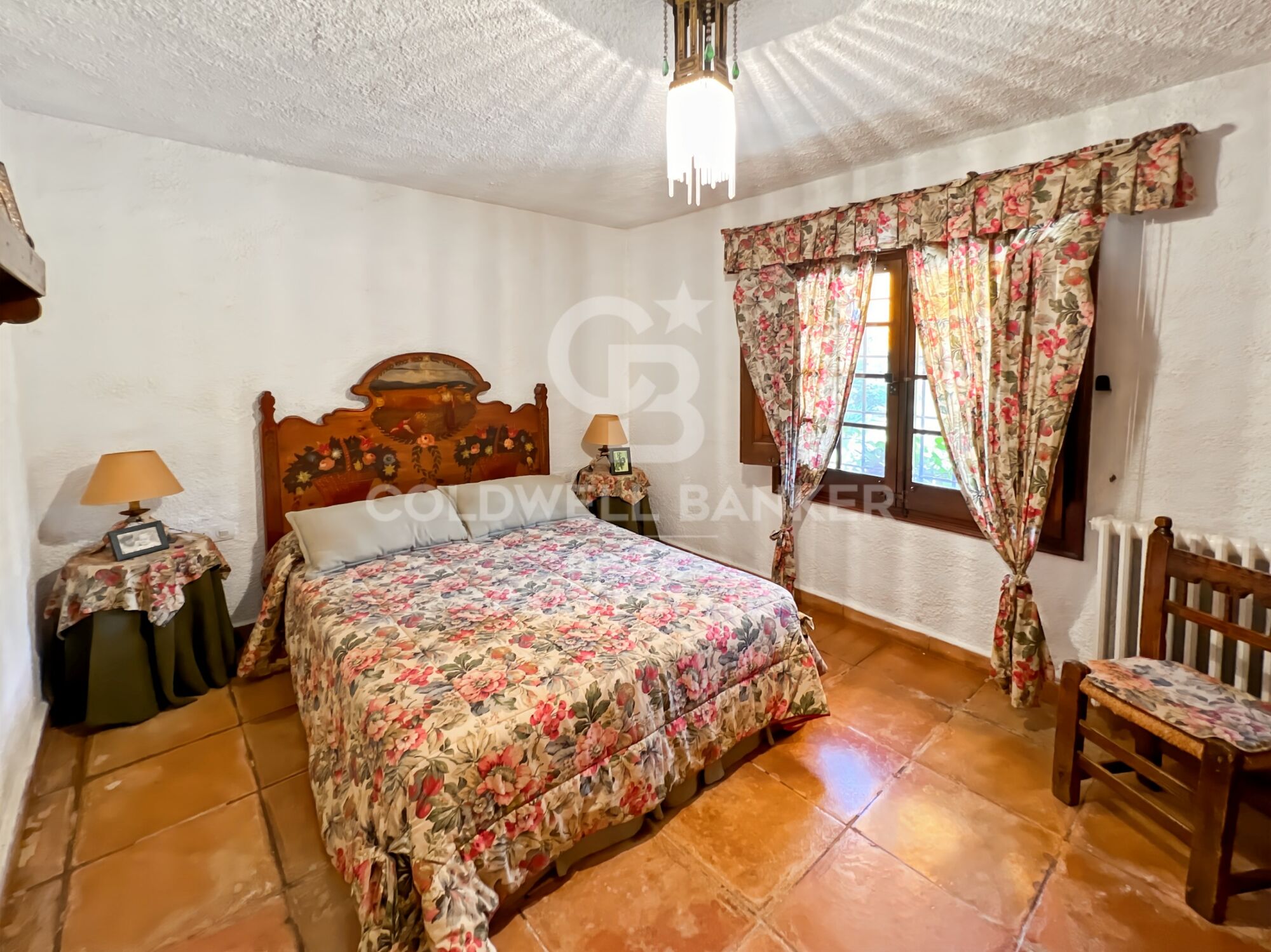 Finca rústica con piscina junto al PGA Catalunya