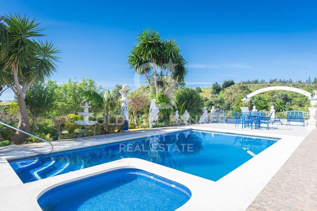 Charmante villa Méditerranéenne proche d'Estepona et de la plage, Costa del Sol