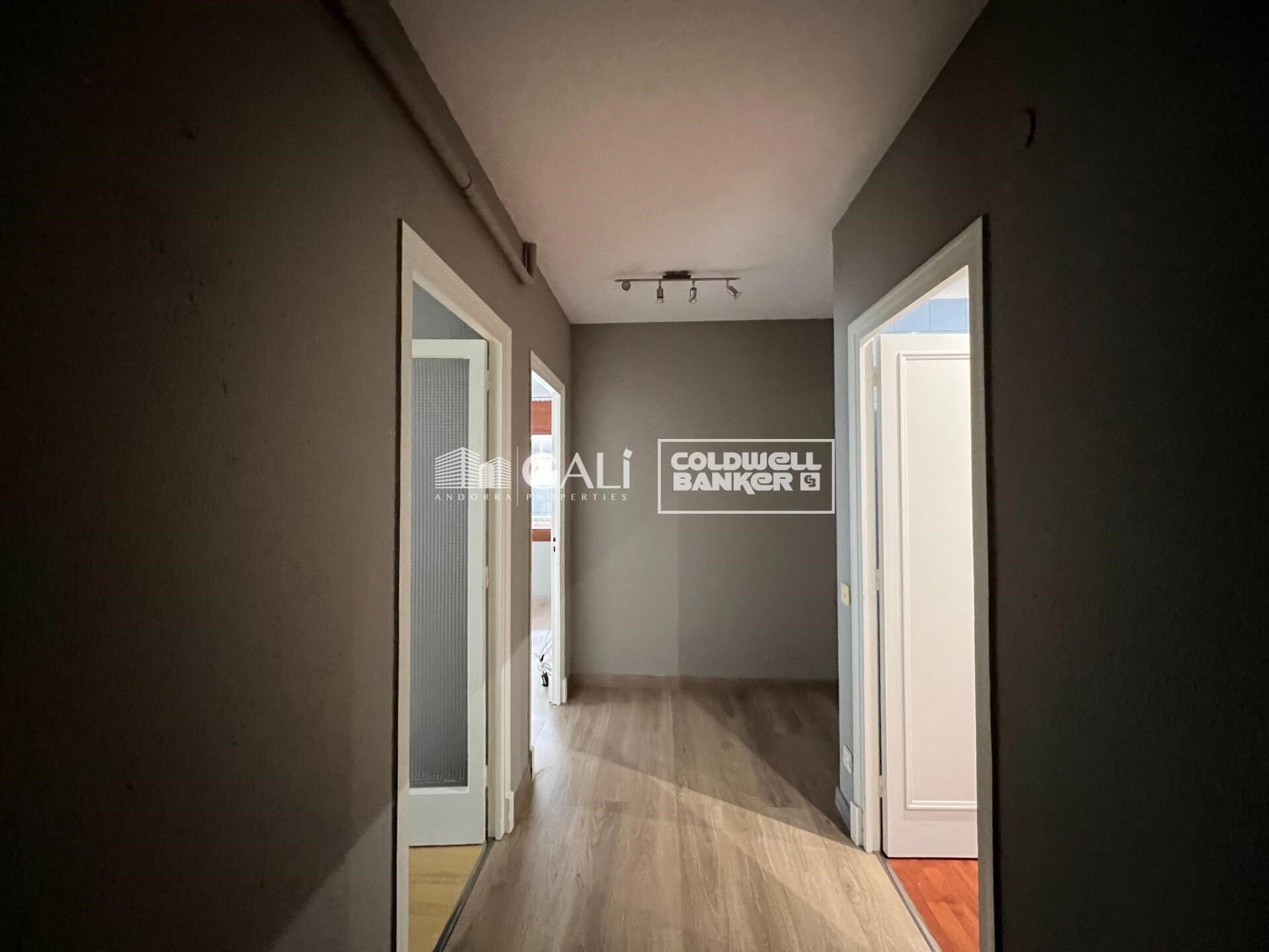 Apartment 4 Bedrooms Sale Andorra la Vella