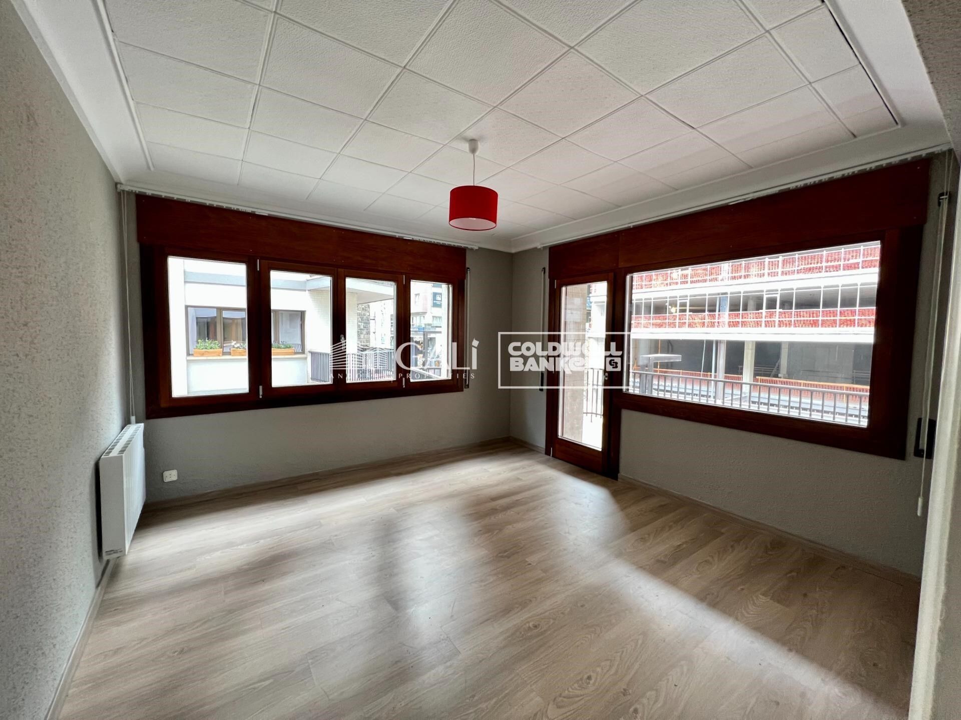 Apartment 4 Bedrooms Sale Andorra la Vella