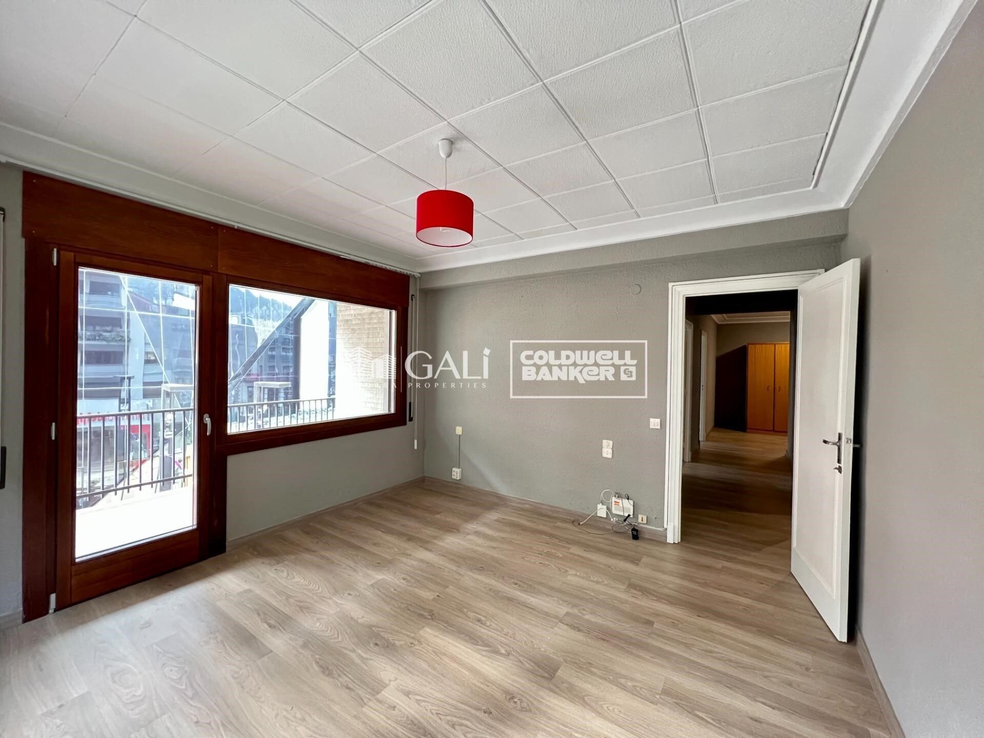 Apartment 4 Bedrooms Sale Andorra la Vella