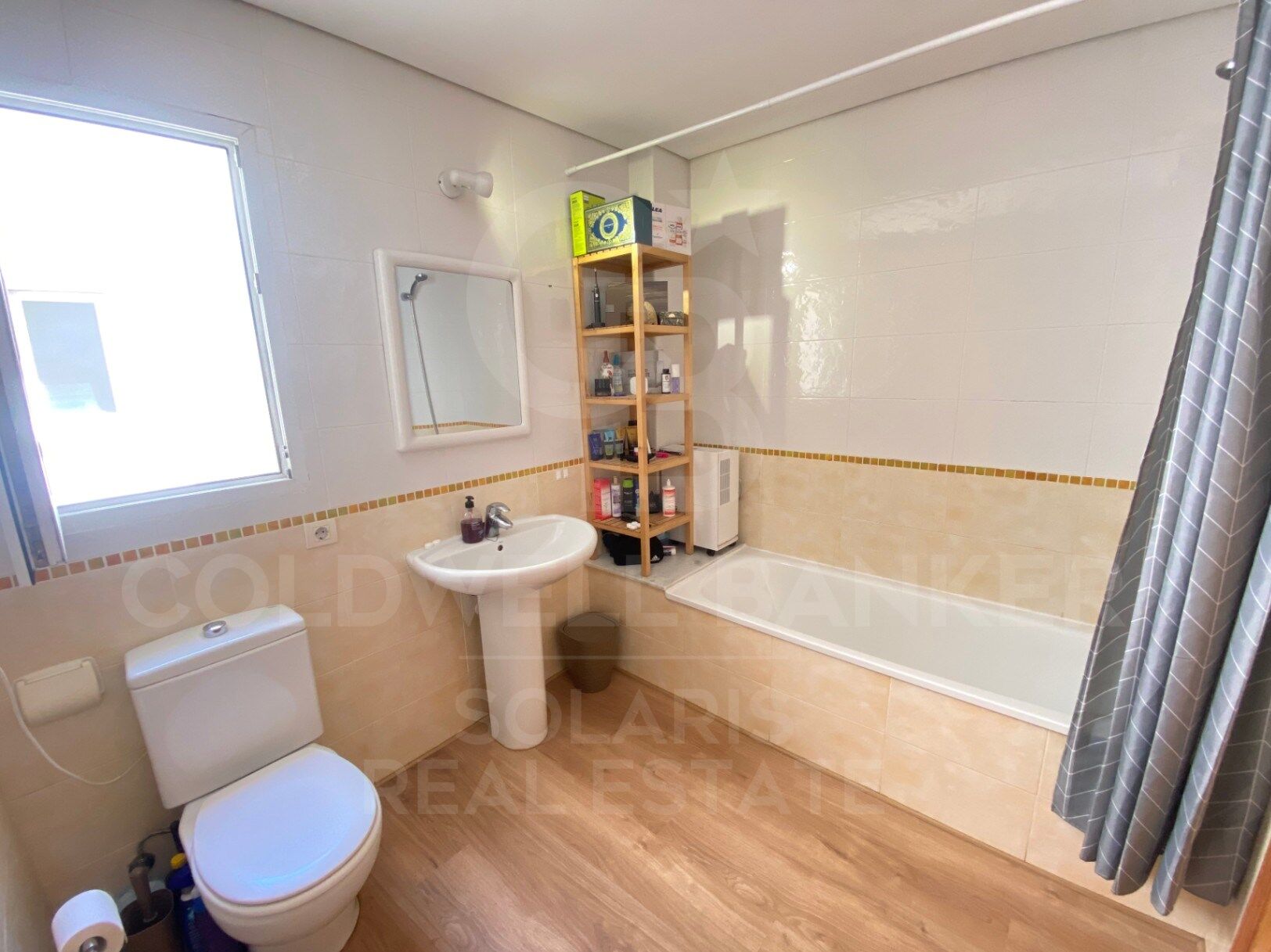 Cozy Apartment with Ample Spaces and Privileged Location in Xaló