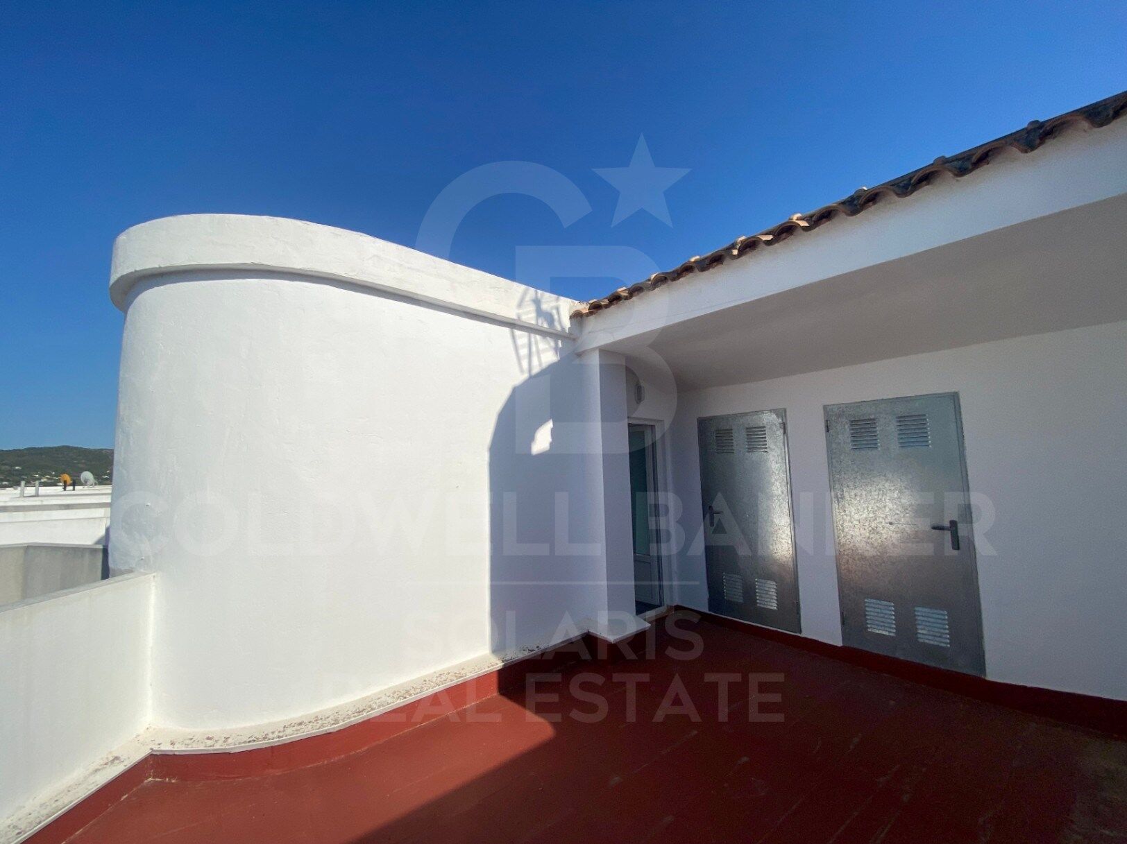 Cozy Apartment with Ample Spaces and Privileged Location in Xaló