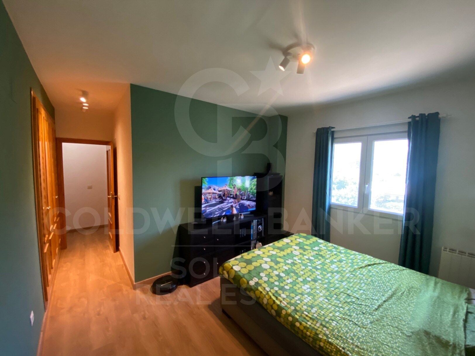 Cozy Apartment with Ample Spaces and Privileged Location in Xaló