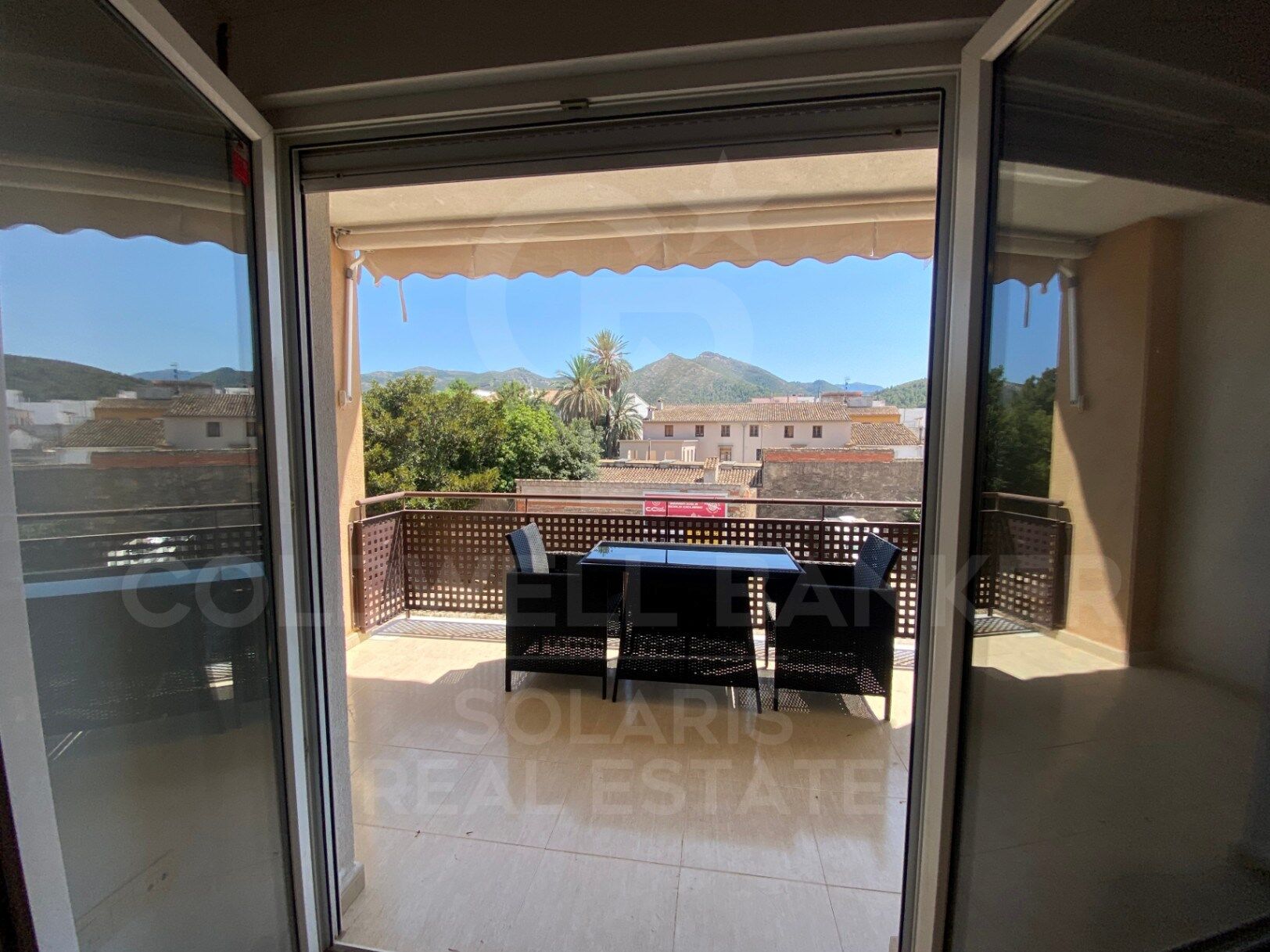 Appartement confortable avec de grands espaces et un emplacement privilégié à Xaló