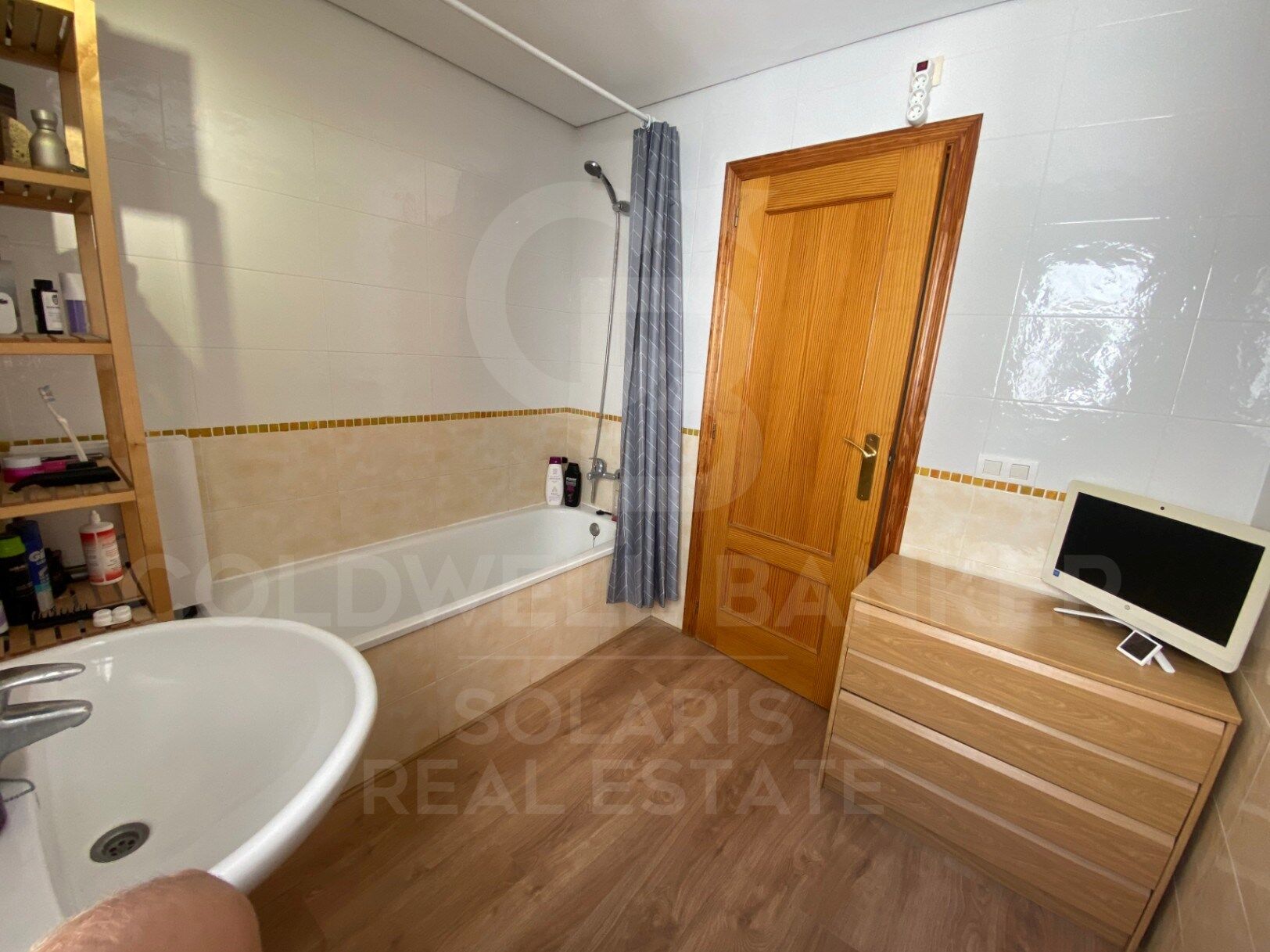 Appartement confortable avec de grands espaces et un emplacement privilégié à Xaló