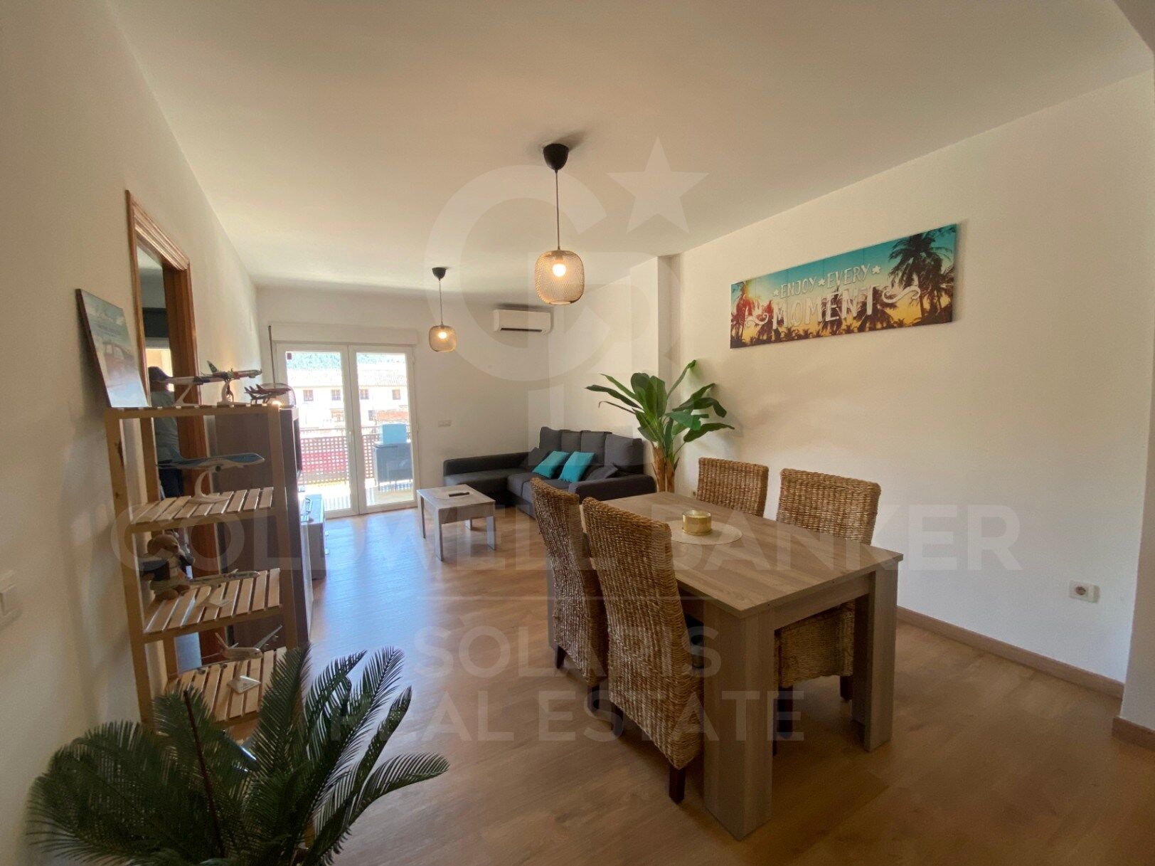 Gemütliche Wohnung mit viel Platz und privilegierter Lage in Xaló