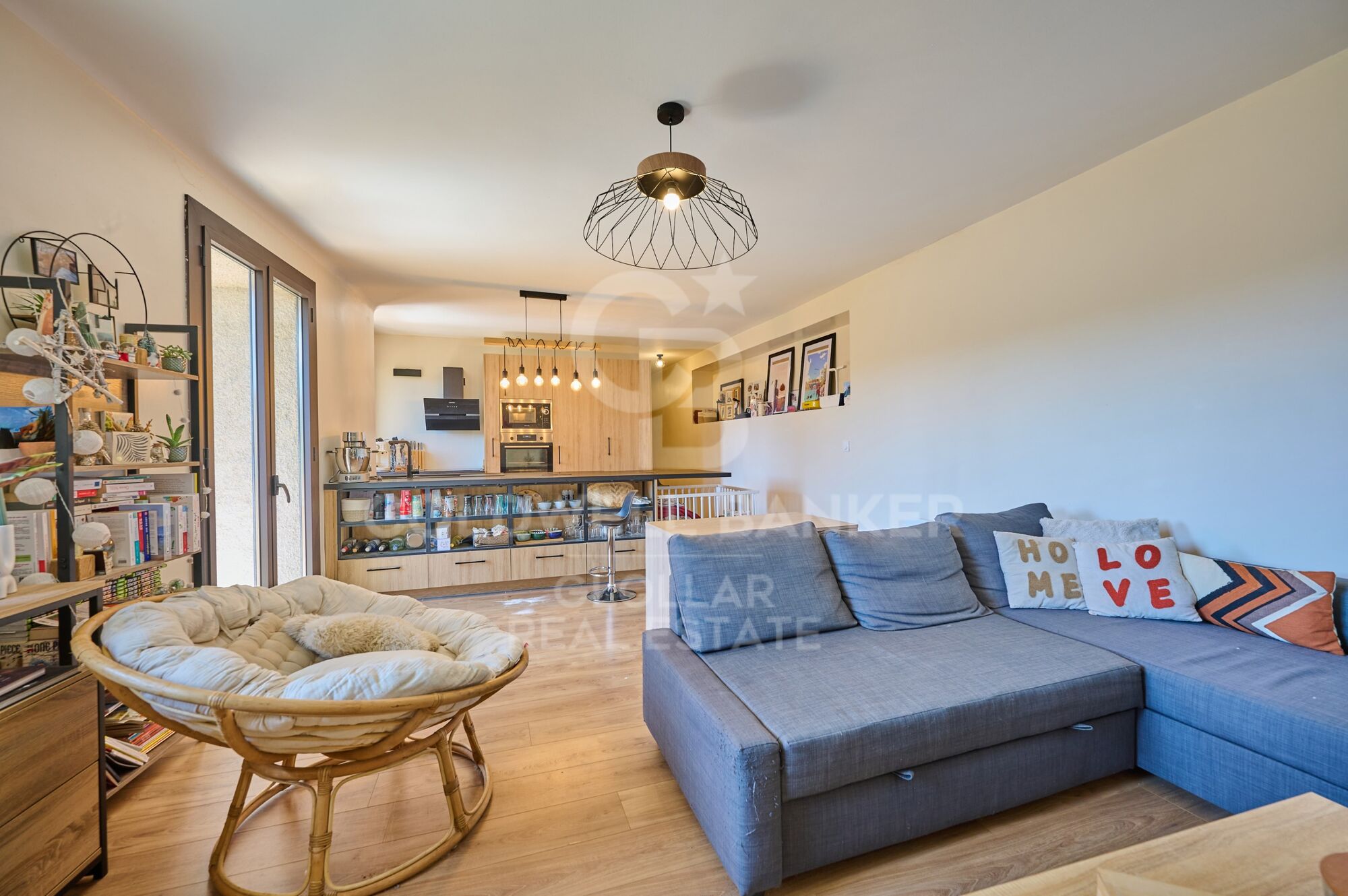 Appartement rénové avec jardin privé et terrasse à Angoustrine