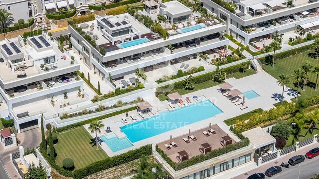 Dúplex de diseño en planta baja en EPIC Marbella by Fendi