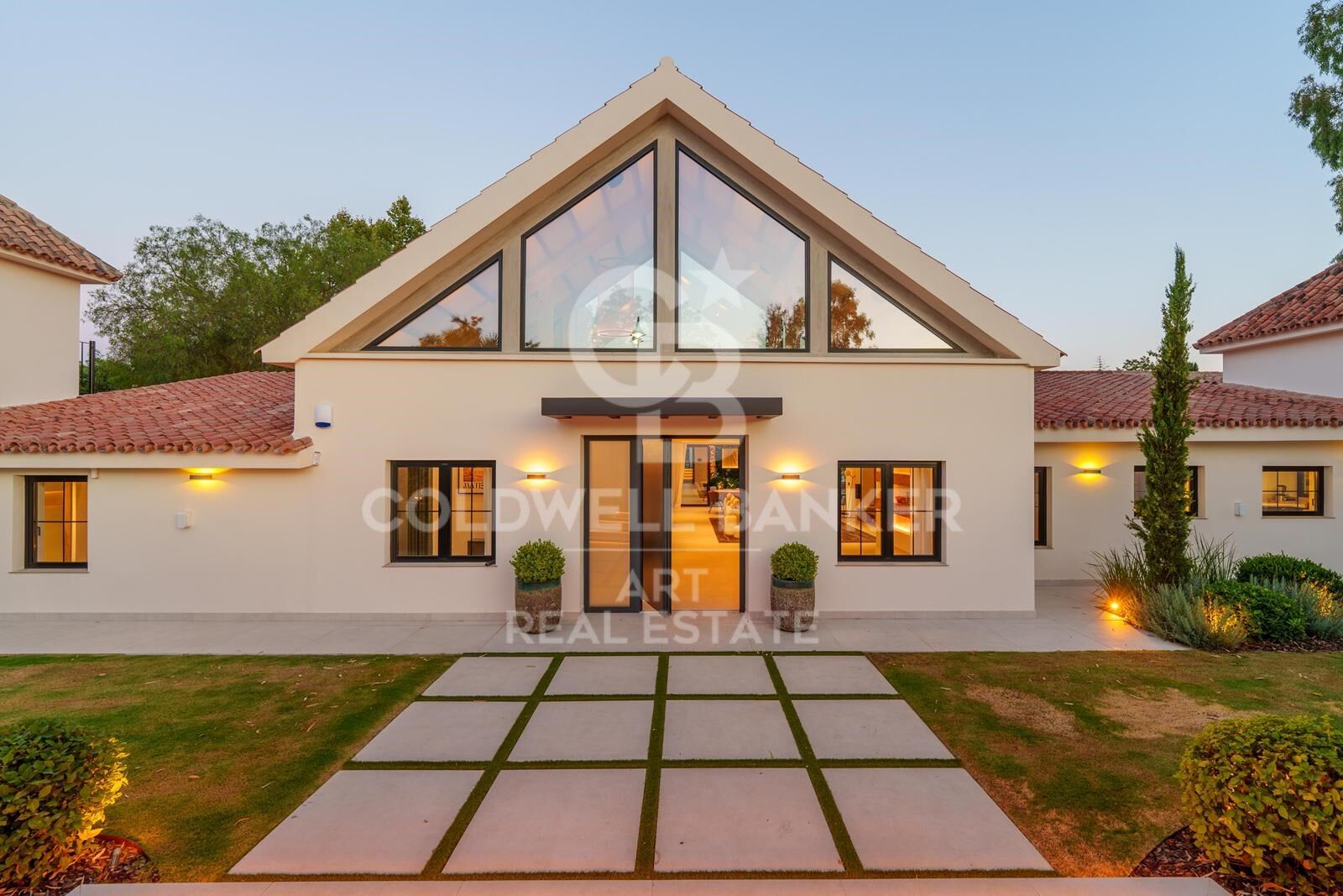 Modern Mediterranean oasis near Puerto Banús,Marbella