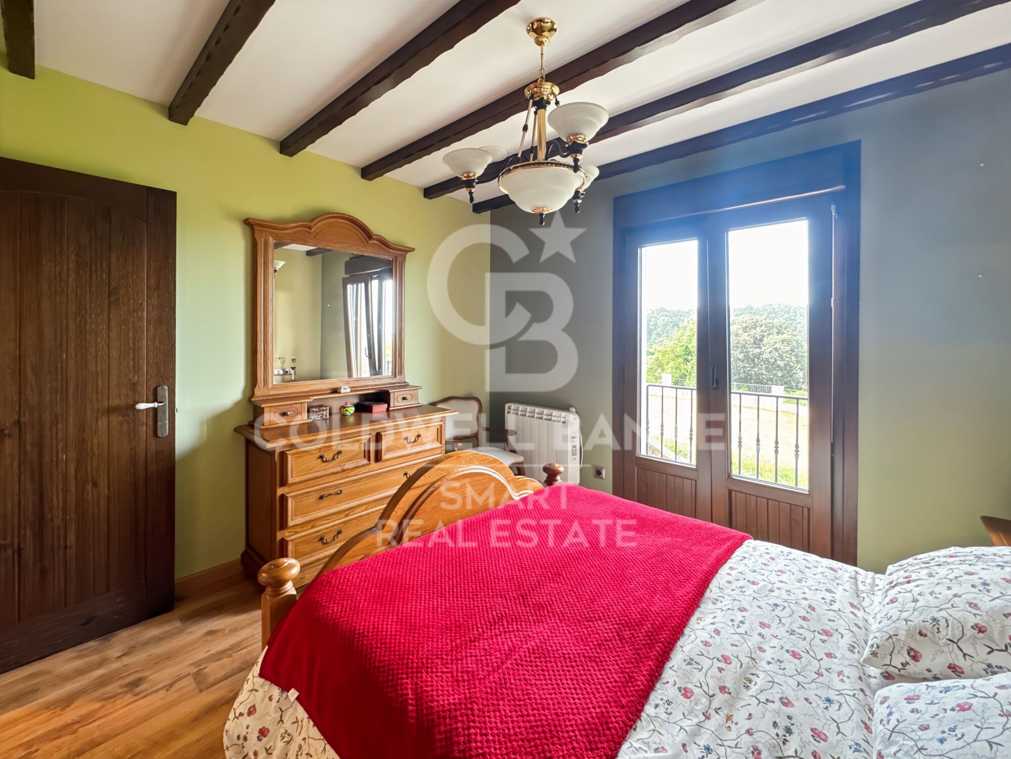 House 5 Bedrooms Triplex Sale Vilarmaior