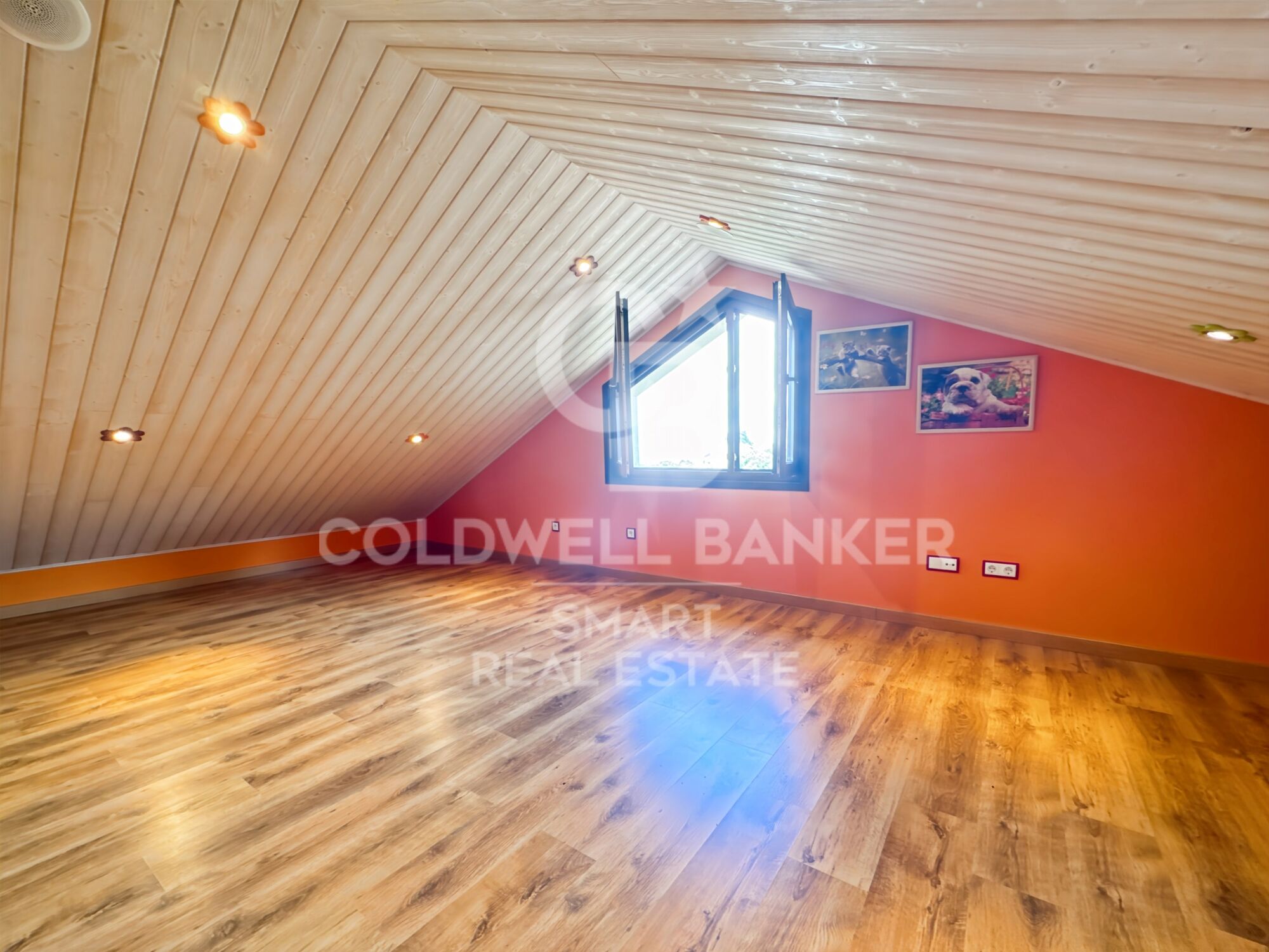 House 5 Bedrooms Triplex Sale Vilarmaior