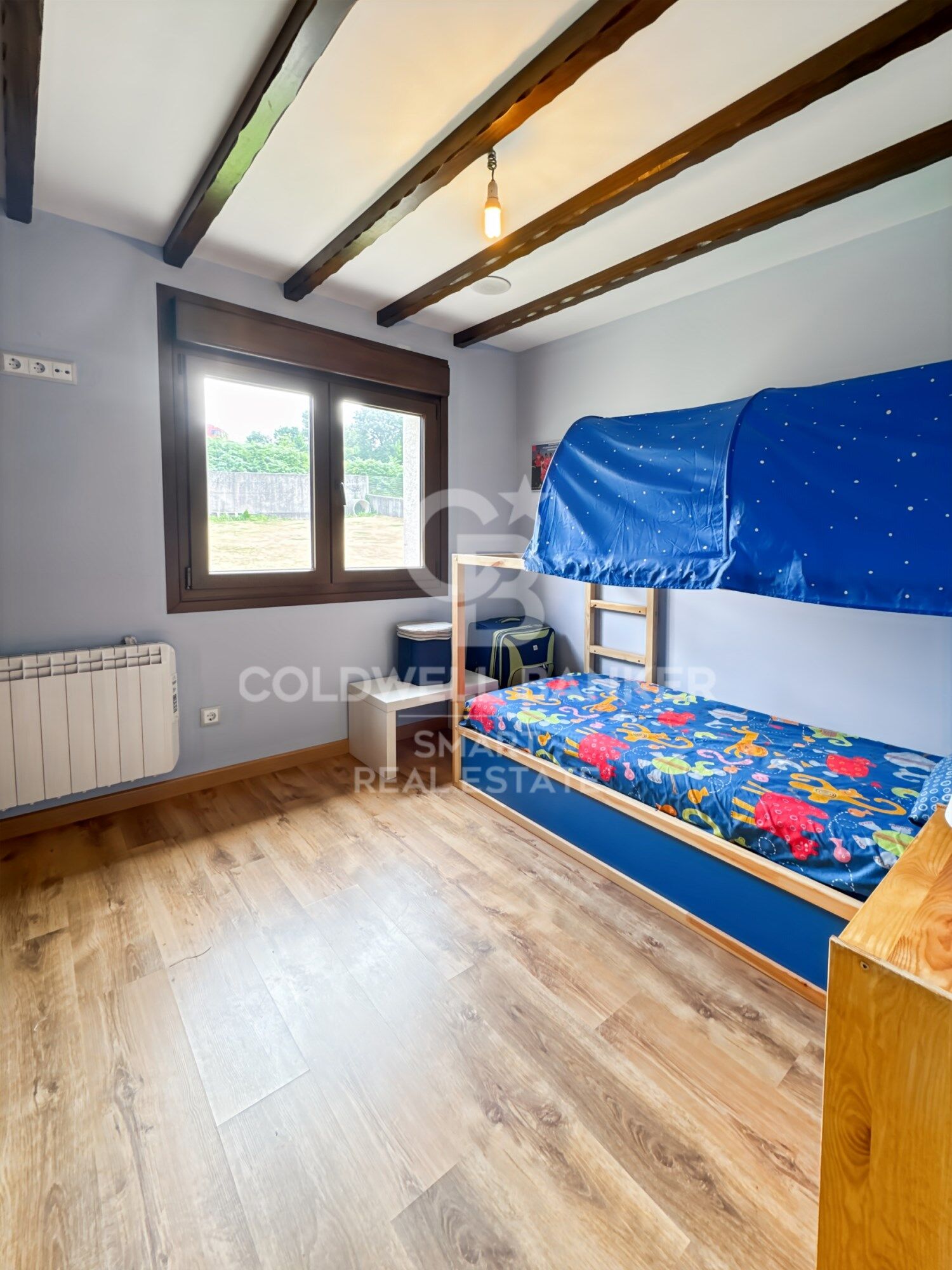 Haus 5 Schlafzimmer, 3 Stockwerke Verkauf Vilarmaior