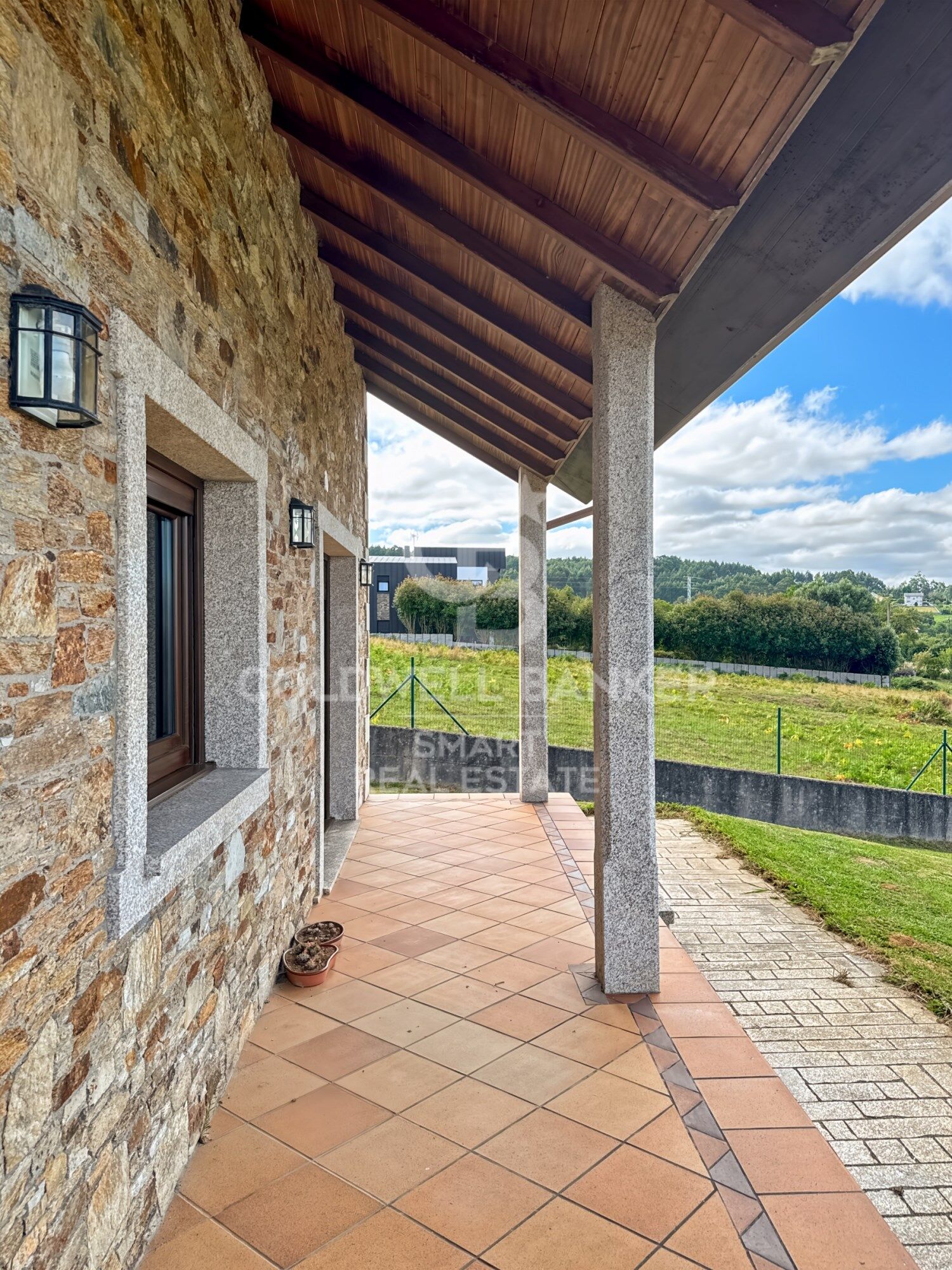 House 5 Bedrooms Triplex Sale Vilarmaior