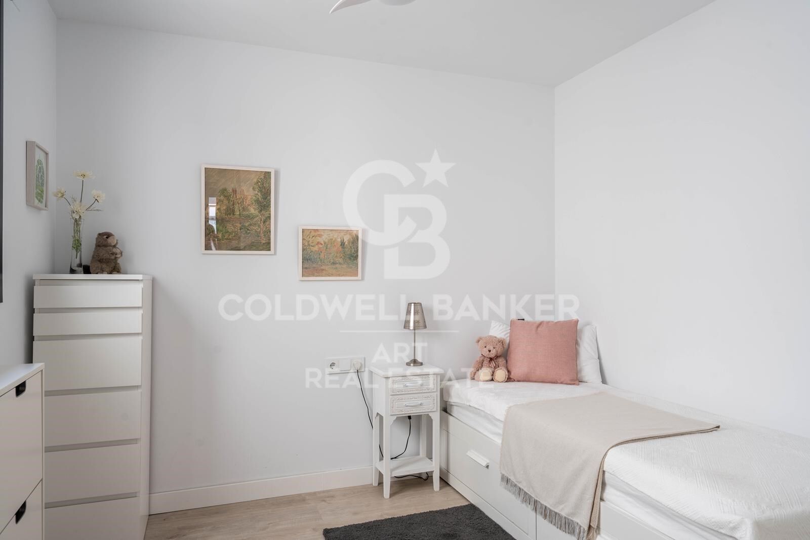 Appartement neuf style californien à Estepona - 3 chambres avec terrasse et piscine sur le toit