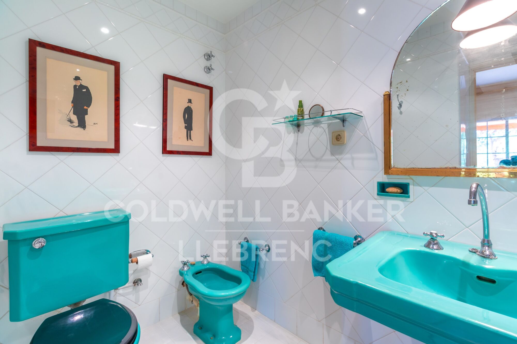 Spectacular house with pool and large garden in Vallvidrera