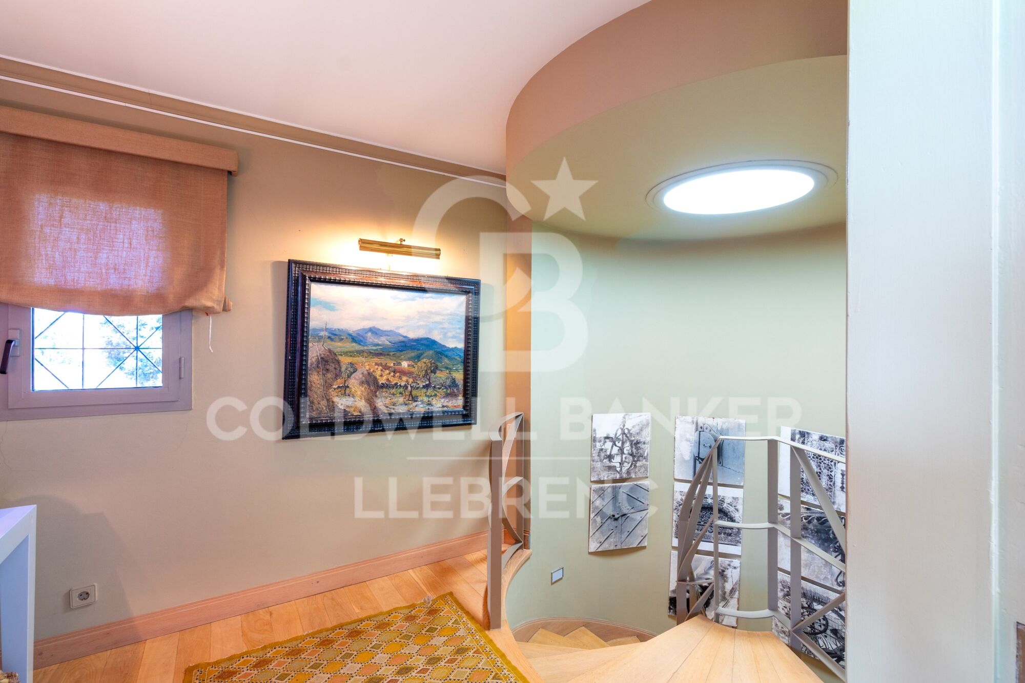 Spectacular house with pool and large garden in Vallvidrera