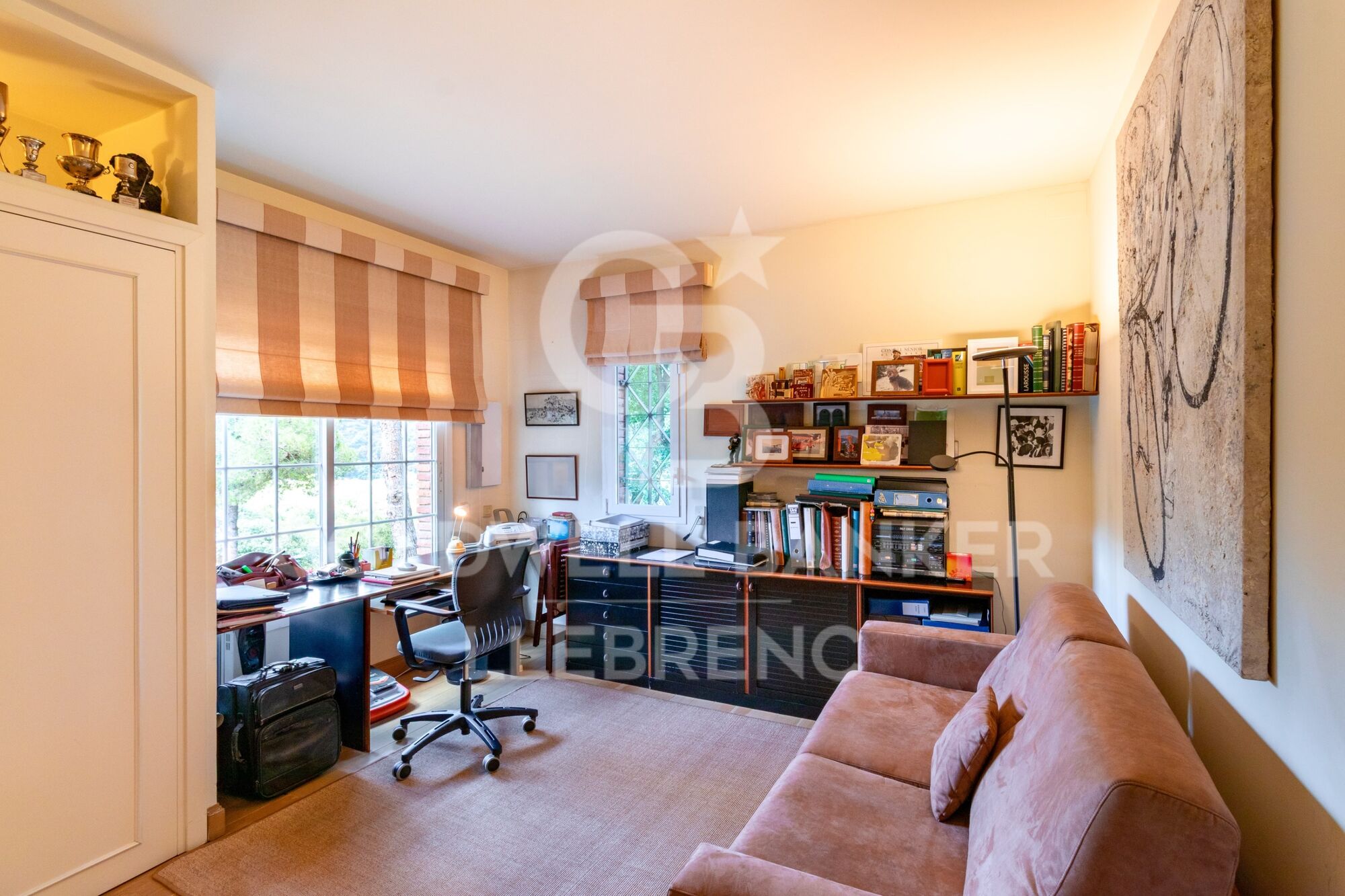 Spectacular house with pool and large garden in Vallvidrera