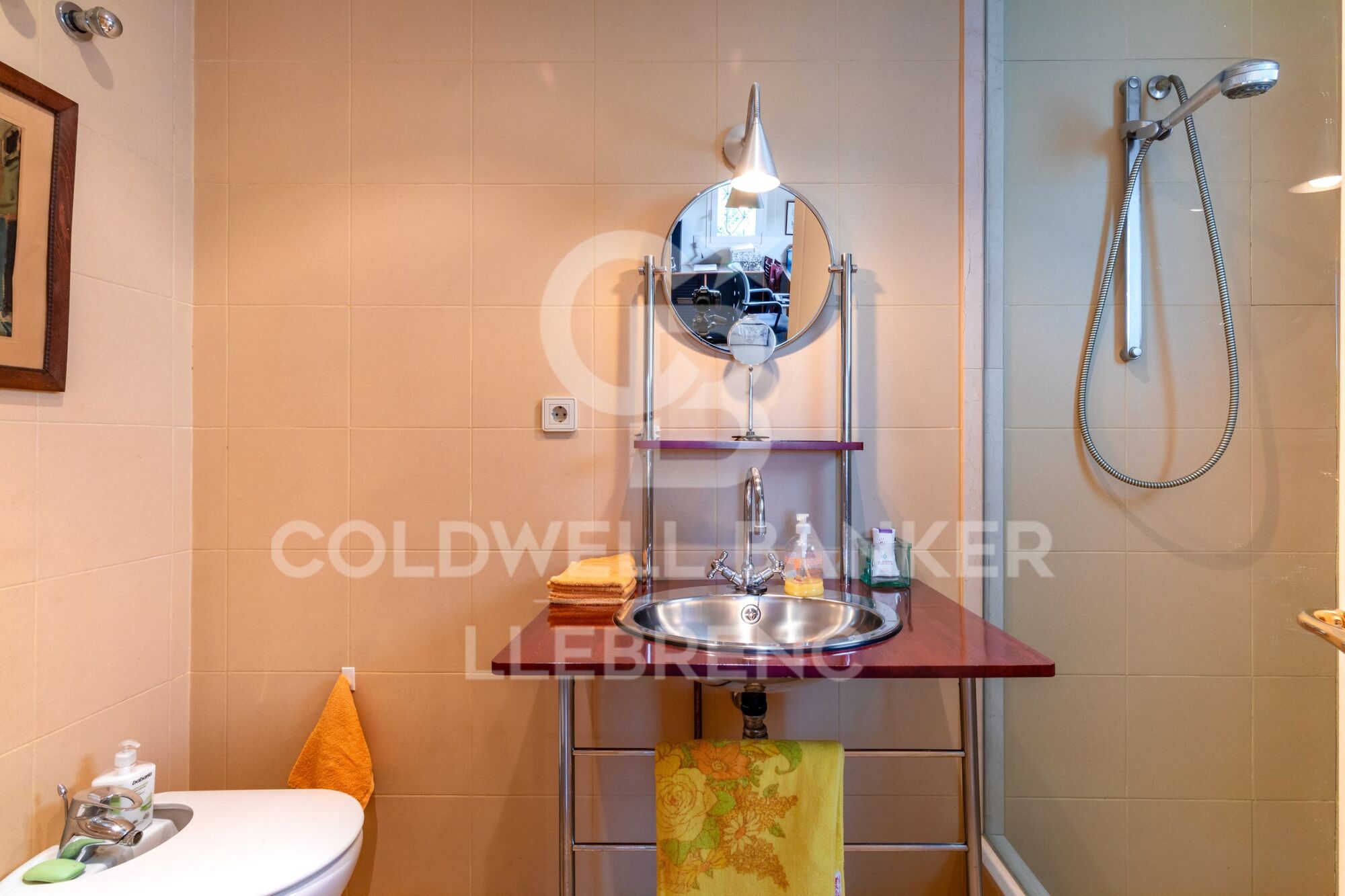 Espectacular casa con piscina y gran jardín en Vallvidrera