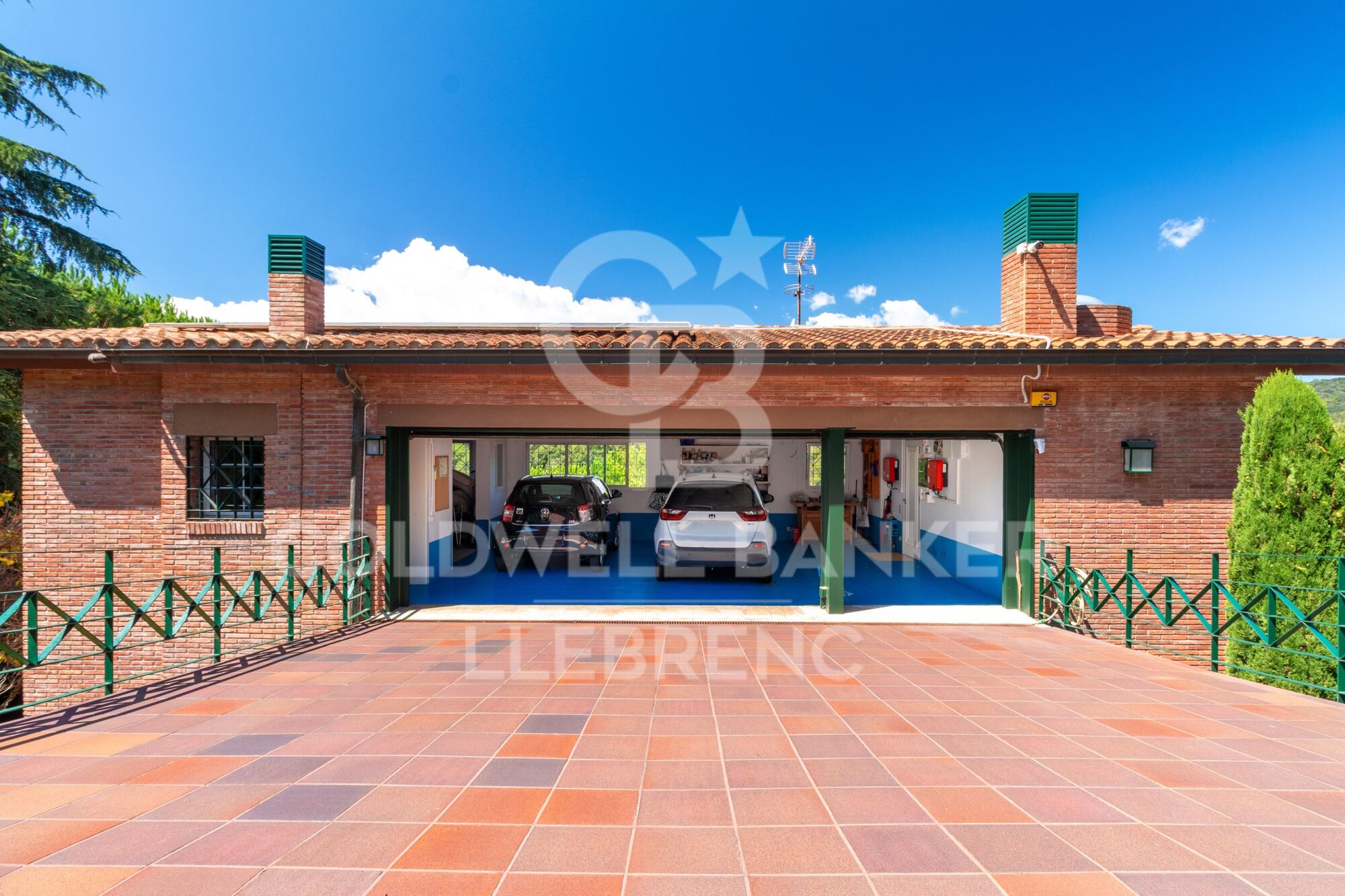 Espectacular casa con piscina y gran jardín en Vallvidrera