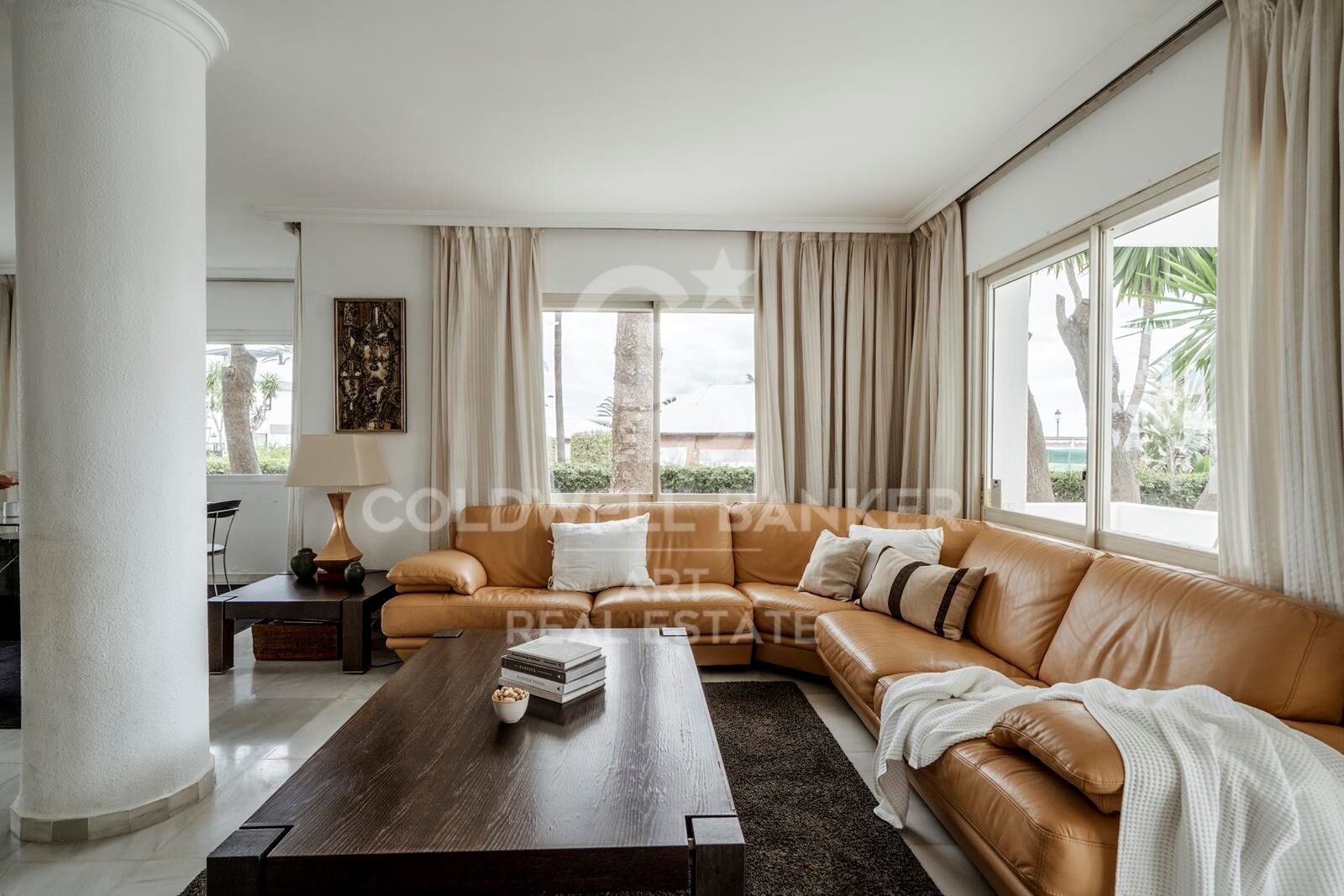 Appartement en rez-de-jardin en bord de mer avec fort potentiel d'investissement - San Pedro Playa